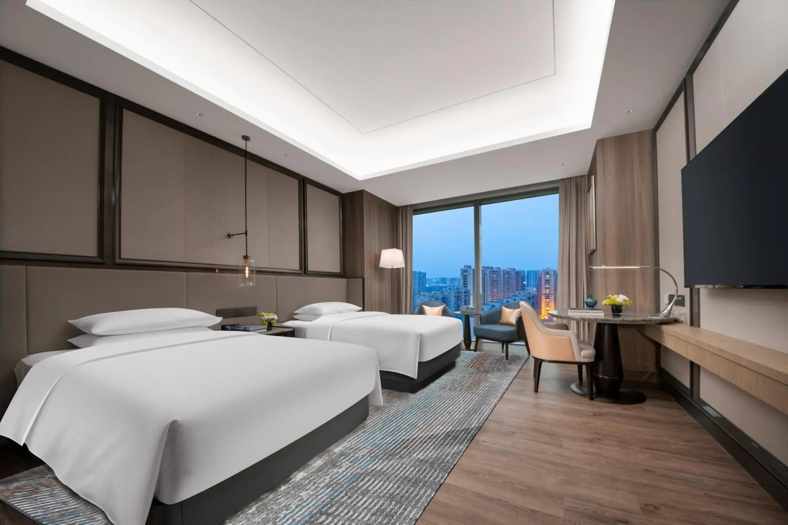 Premium Double Room with Two Double Beds in Crowne Plaza Hangzhou Linping by IHG Premium Double Room with Two Double Beds in Crowne Plaza Hangzhou Linping by IHG