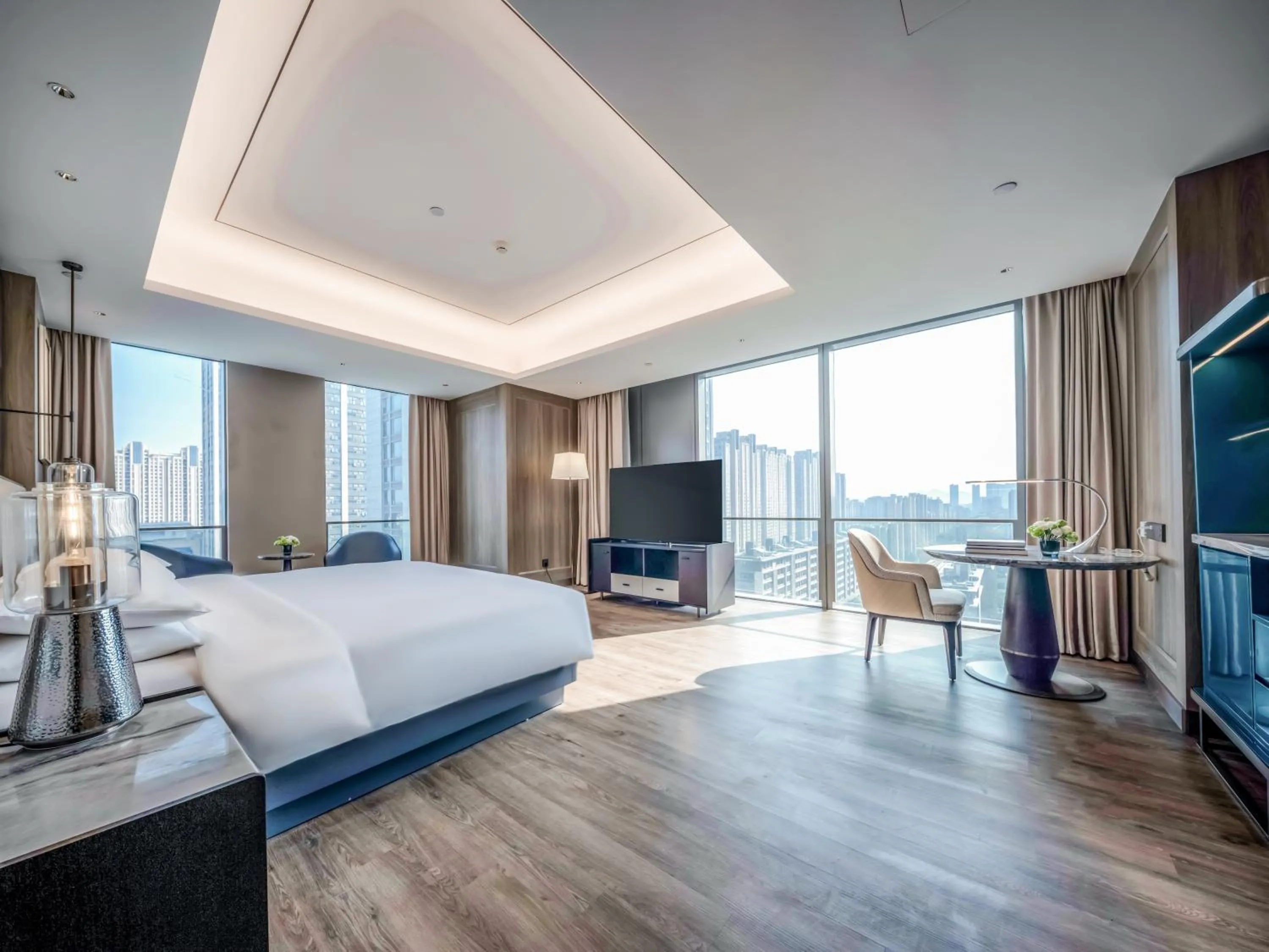 Bedroom, Bed in Crowne Plaza Hangzhou Linping by IHG