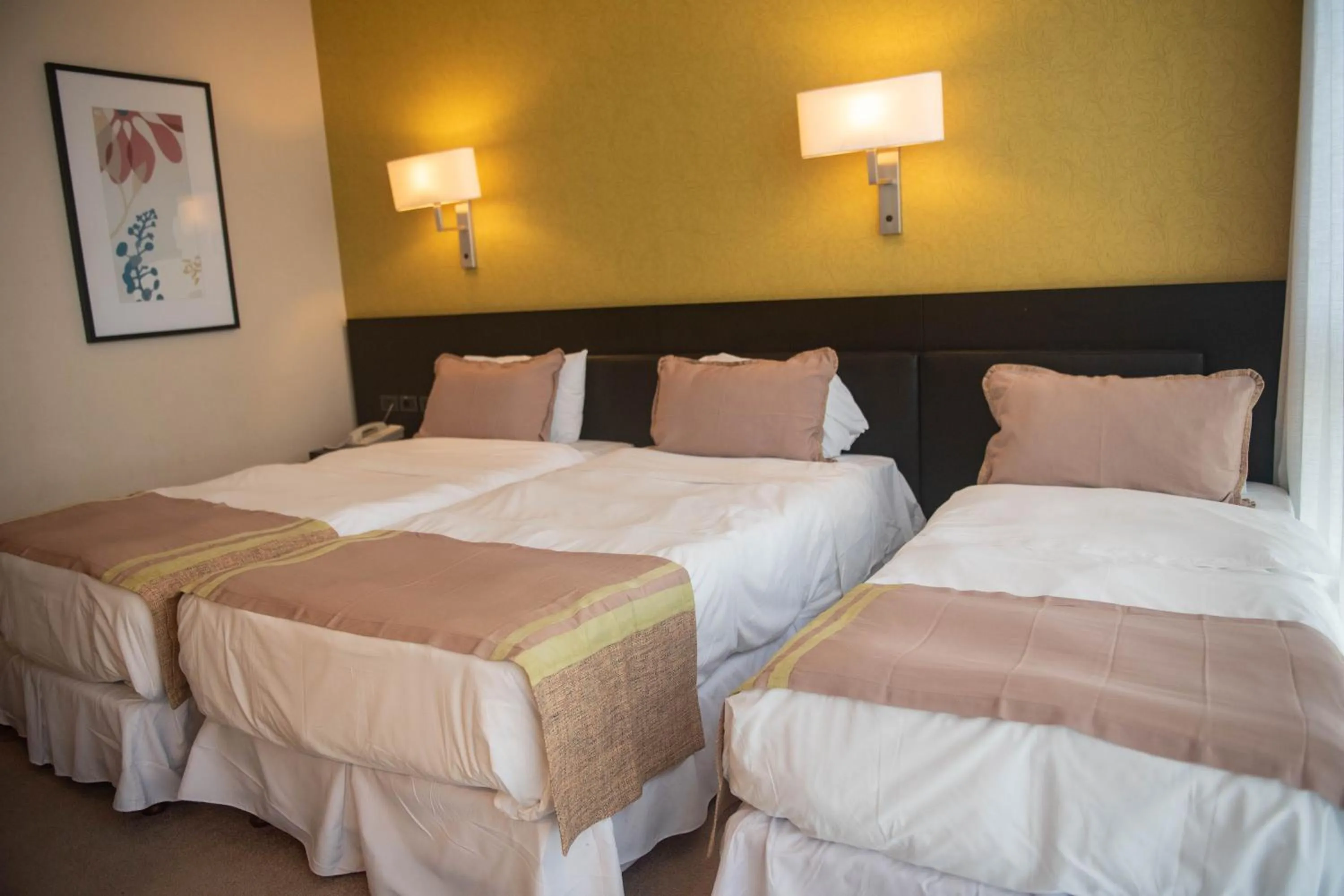 Photo of the whole room, Bed in Rivera Casino & Resort