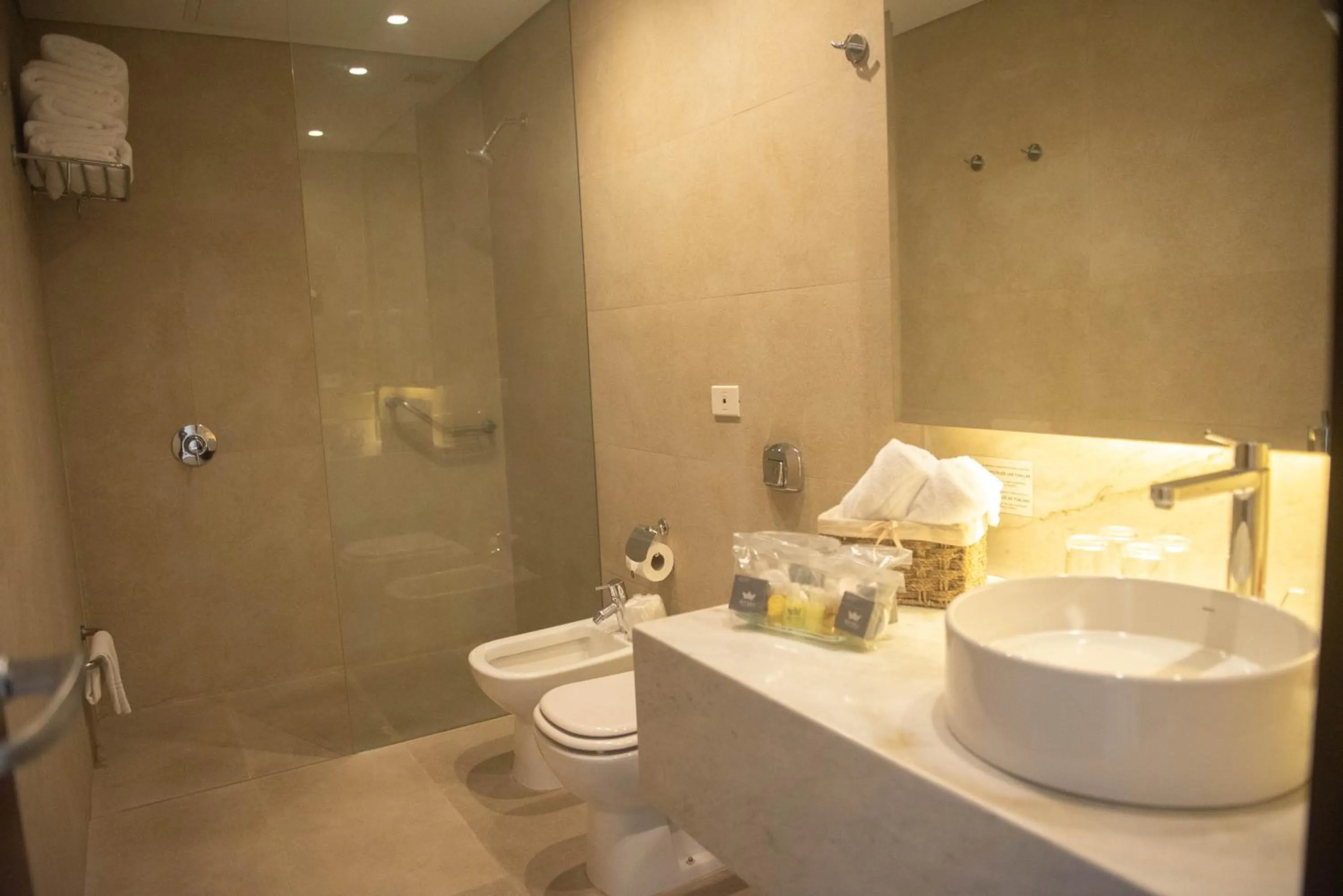 Shower in Rivera Casino & Resort