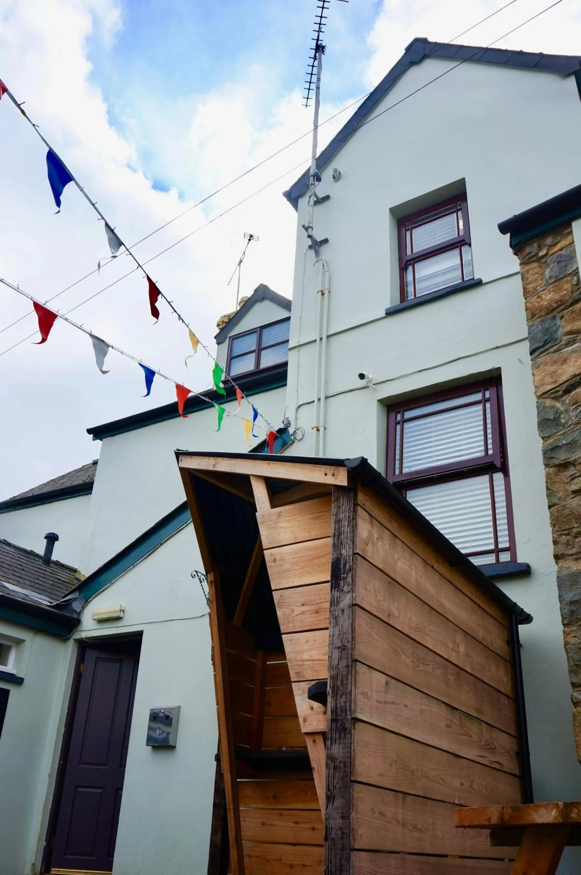 Property building in Castle Inn