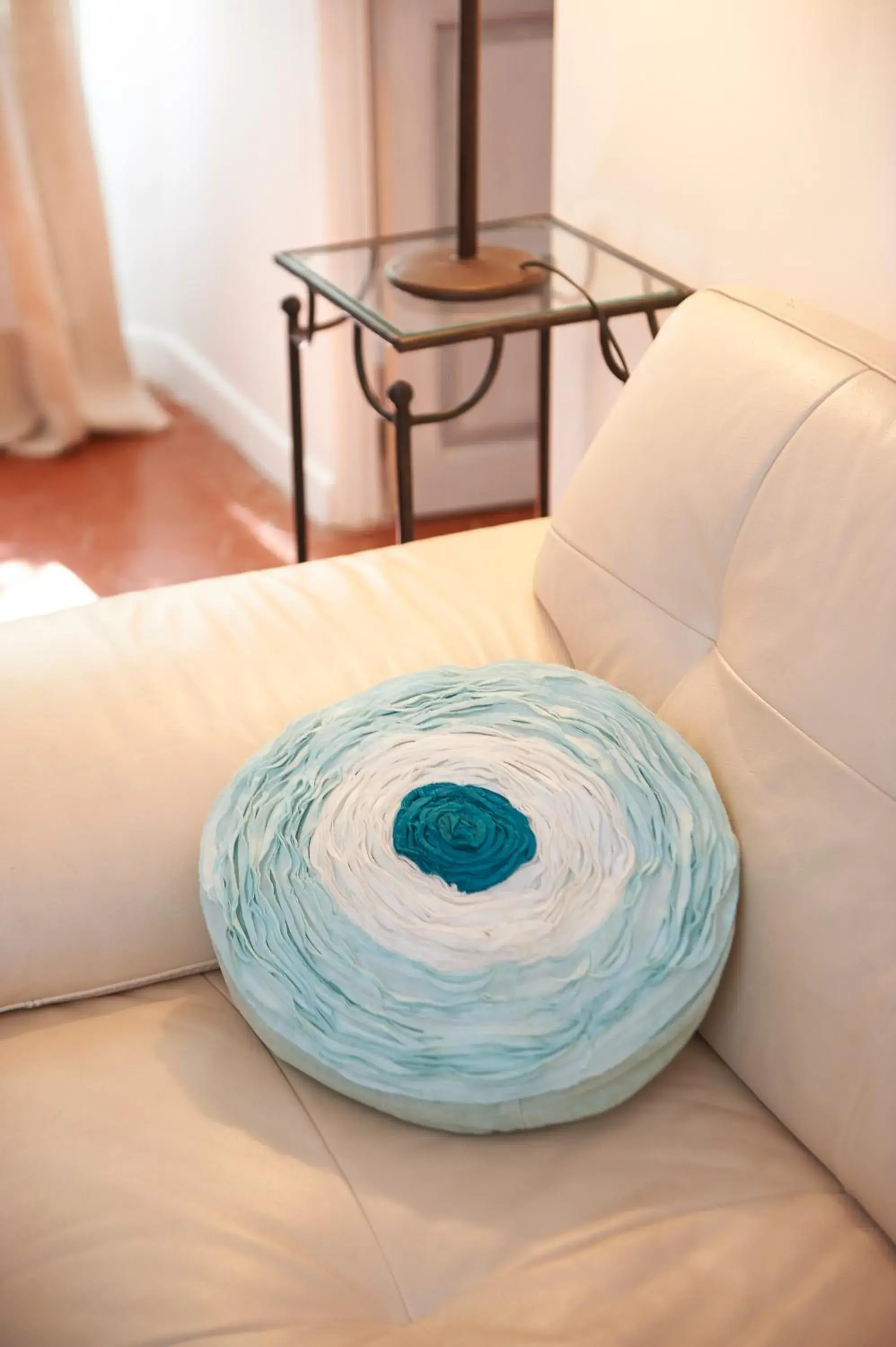 Suite in La Grande Maison De Nans Suite in La Grande Maison De Nans