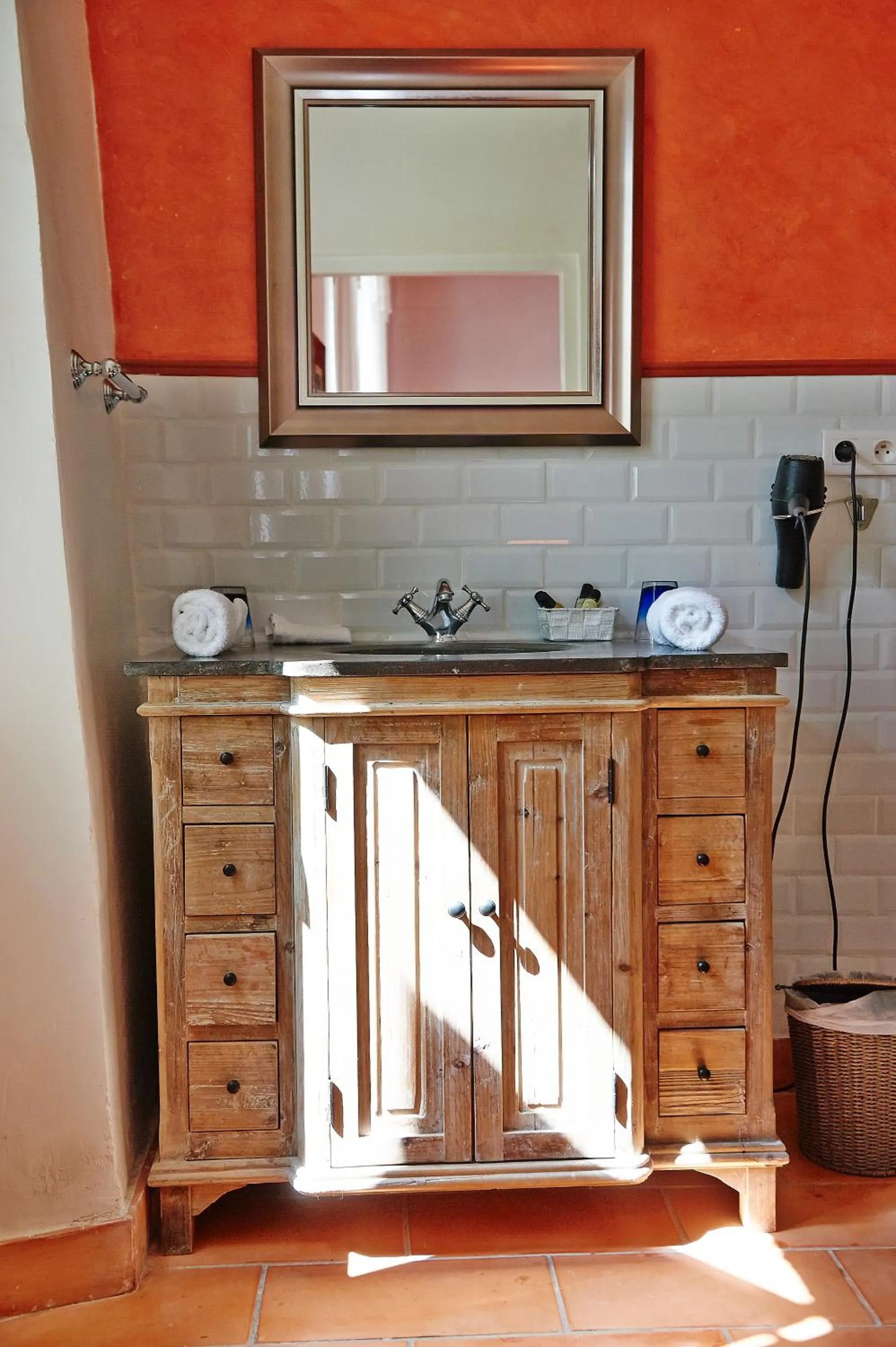 La Grande Maison De Nans