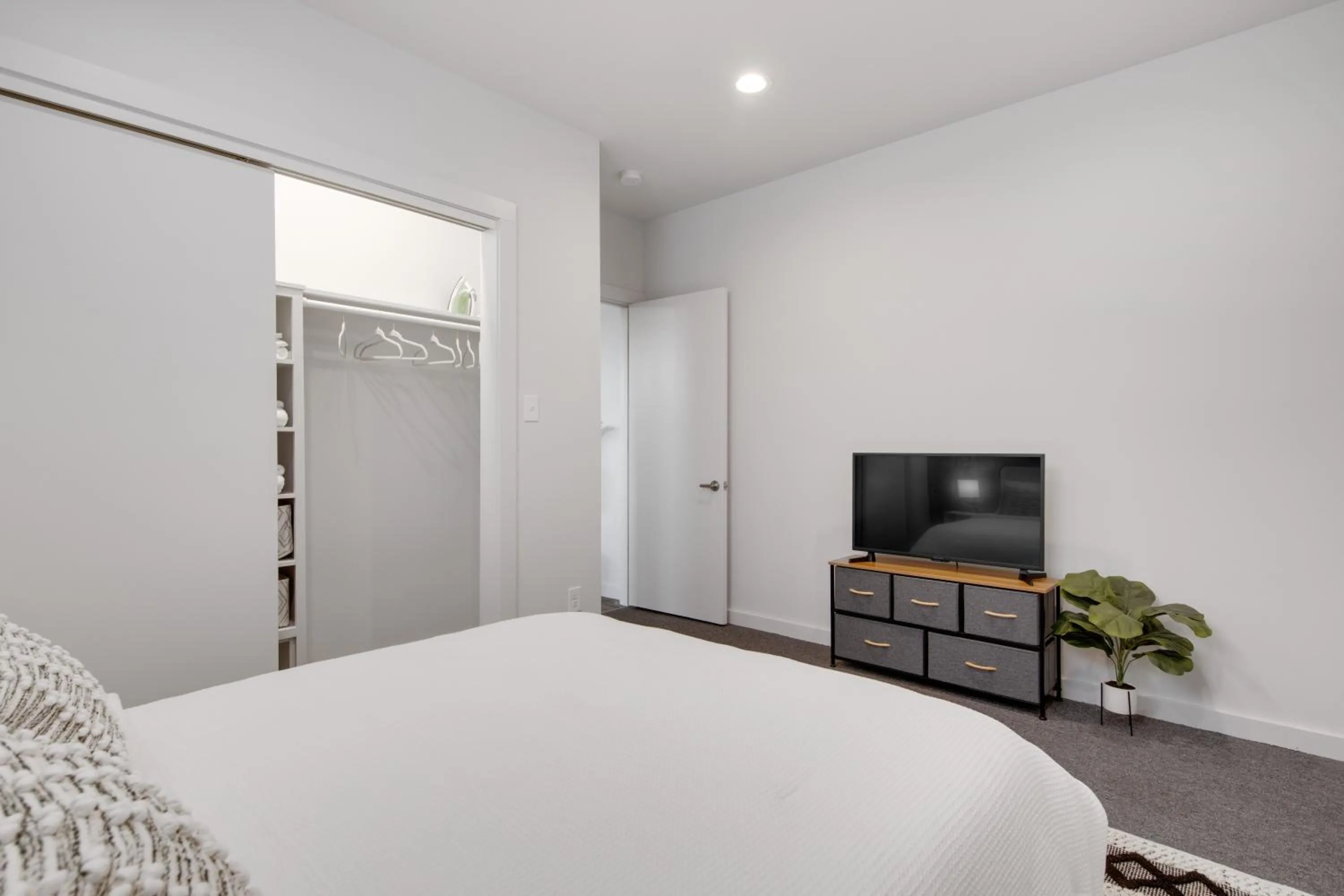 Bed in The Cypress Flats