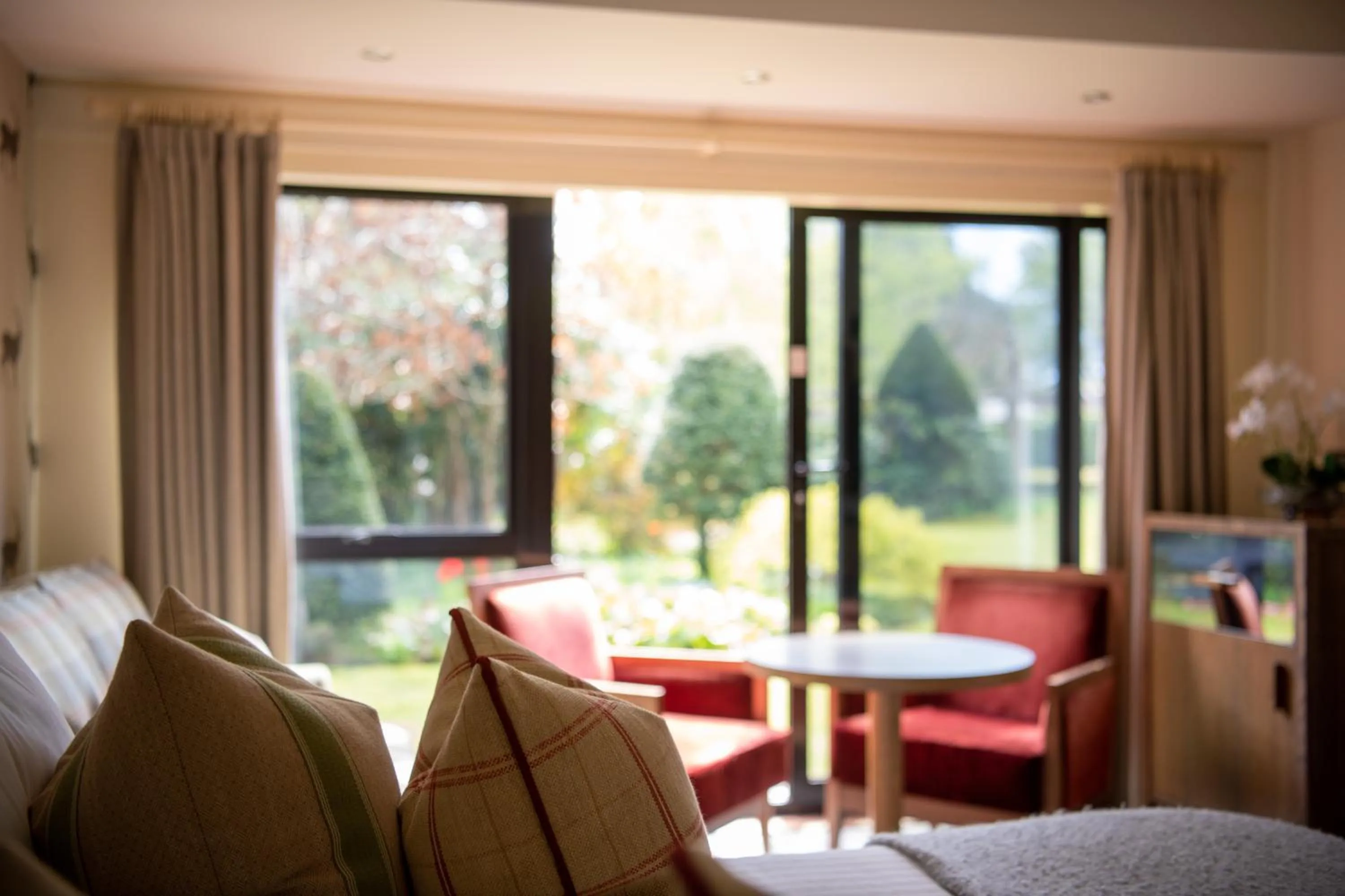 Bed in Careys Manor Hotel & SenSpa