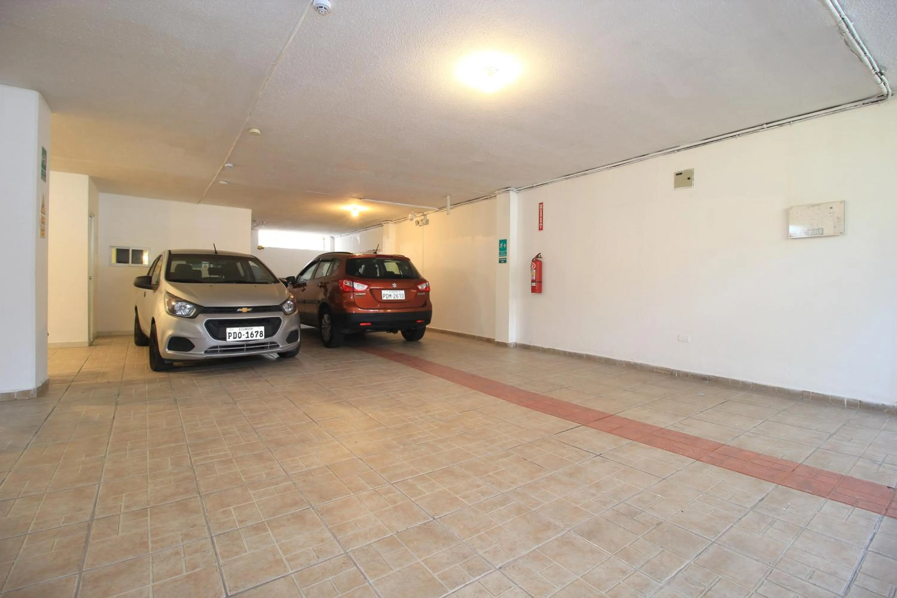 Parking in La Rosario Hostal