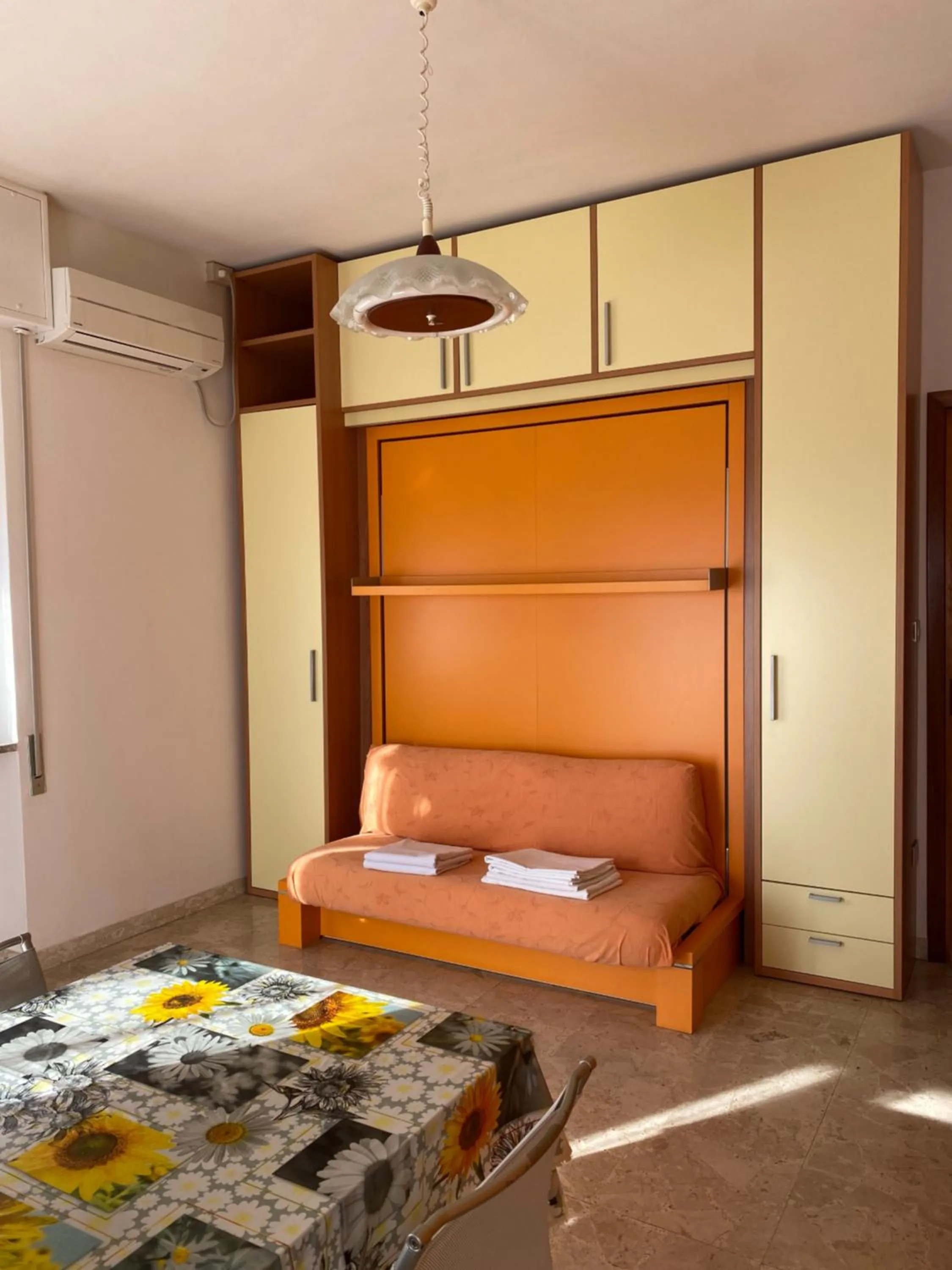 Bed in Residence Riviera