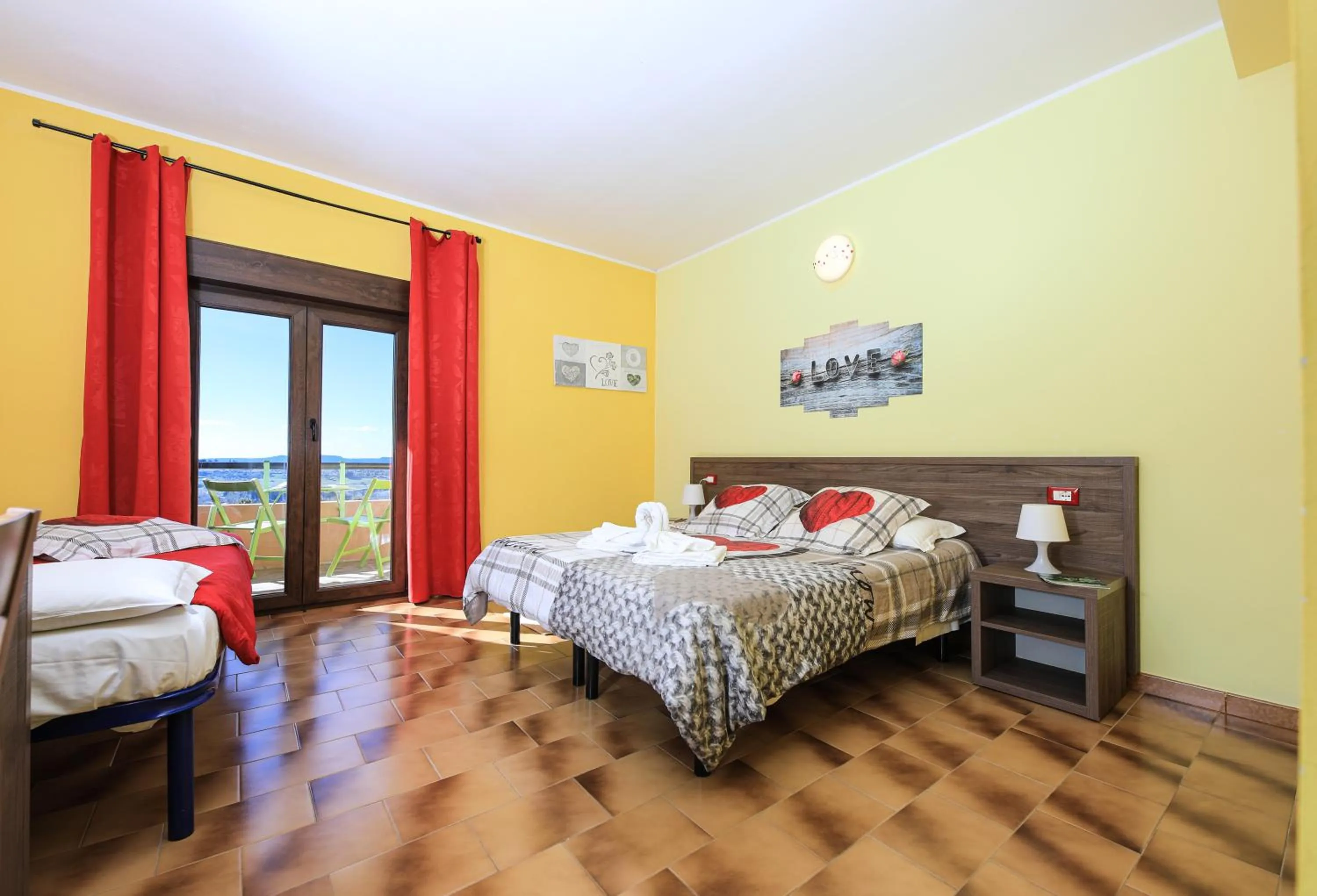 Bed in Hotel Miramonti Seulo Turismo Rurale