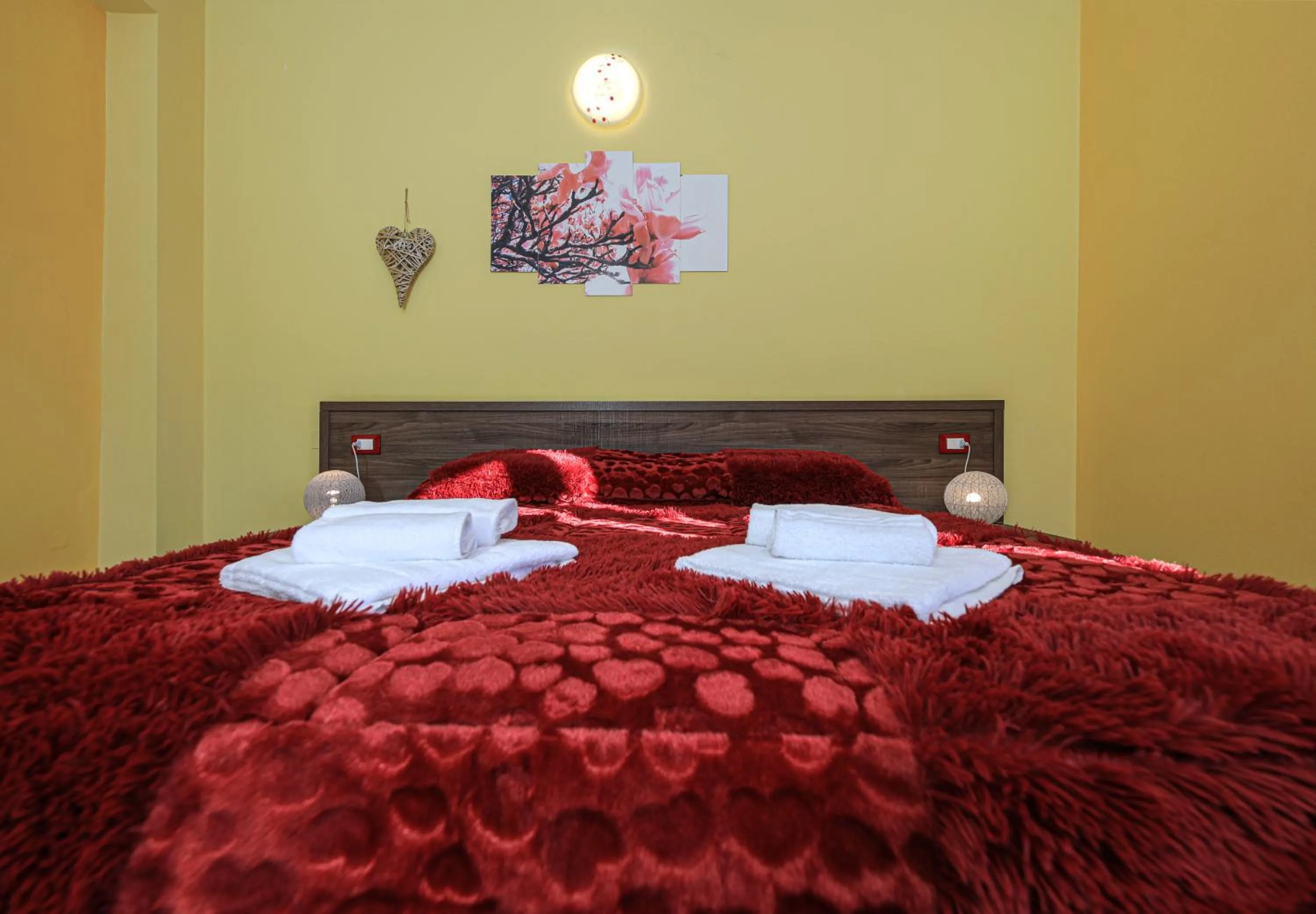 Bed in Hotel Miramonti Seulo Turismo Rurale