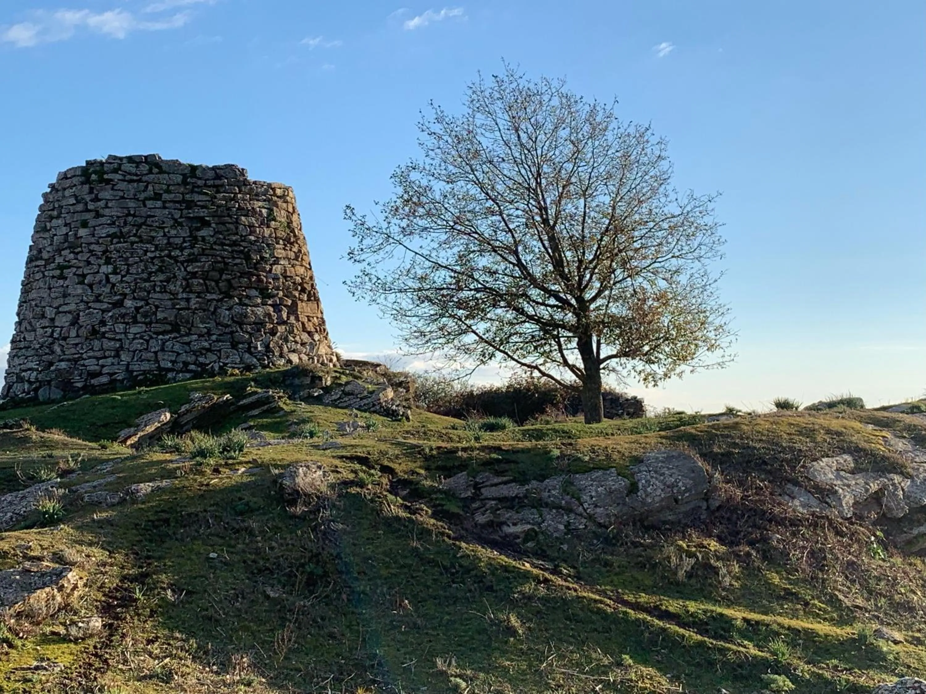 Hiking in Hotel Miramonti Seulo Turismo Rurale