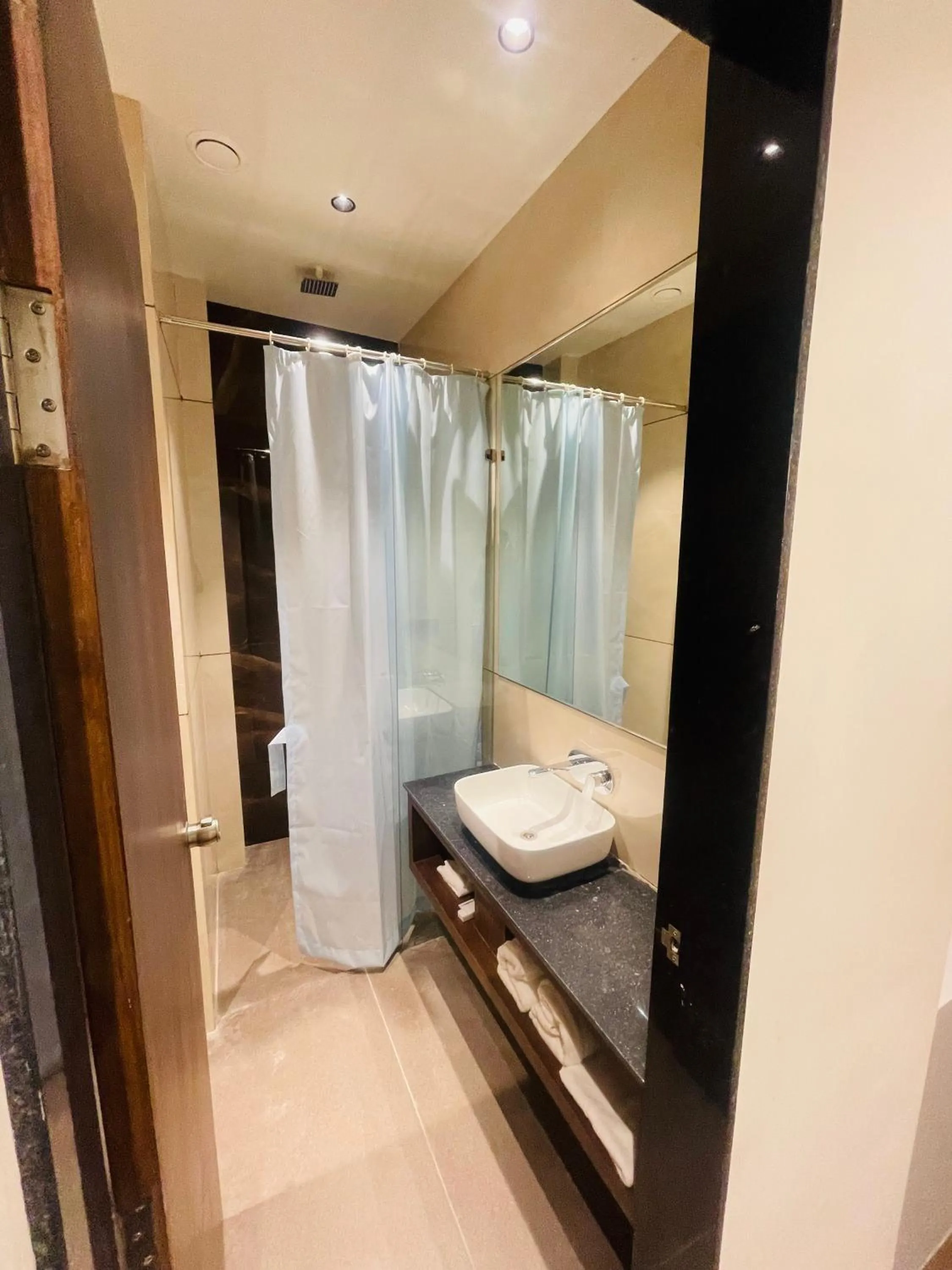 Shower in VITS Jamnagar