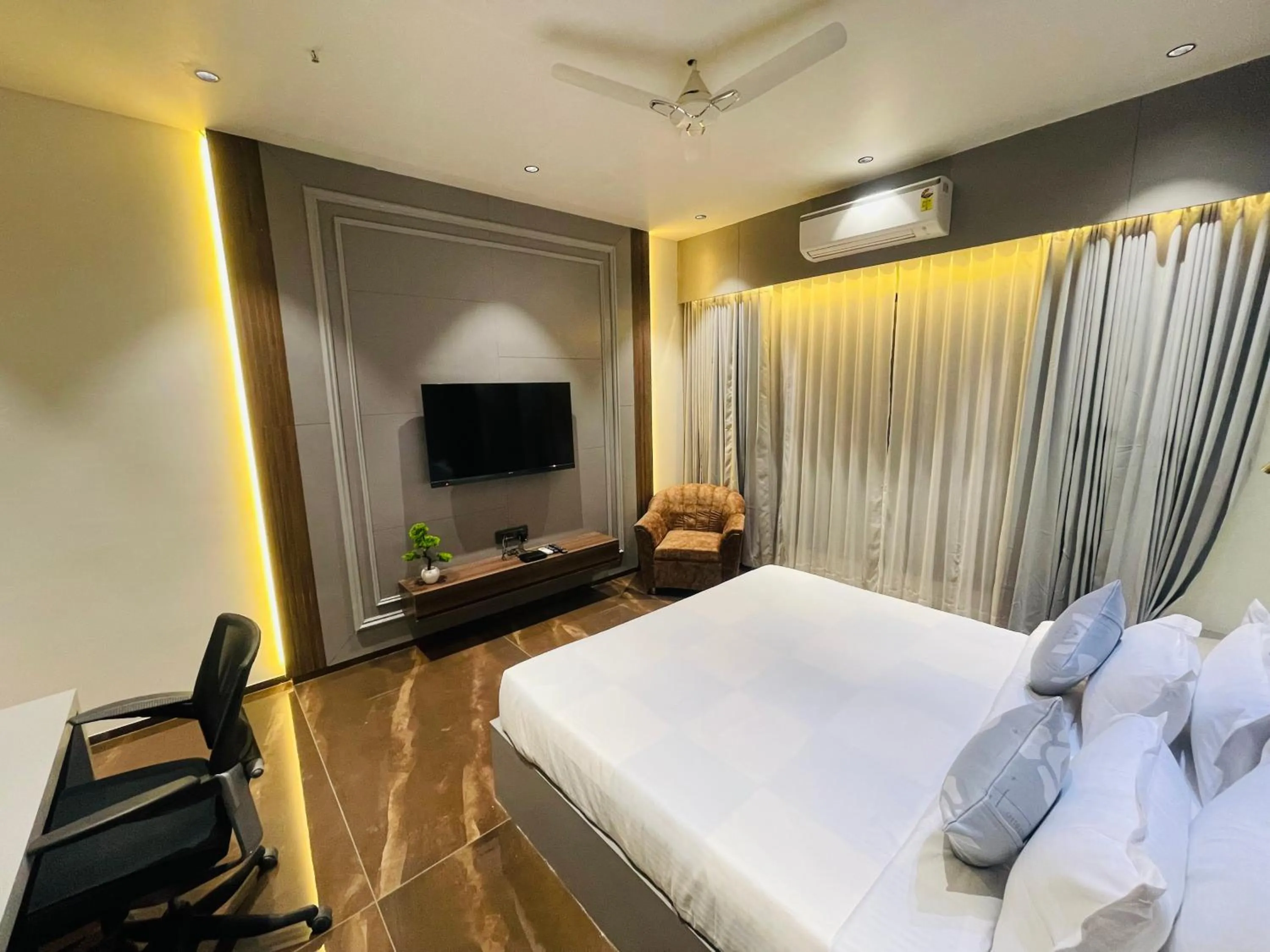 Bed in VITS Jamnagar