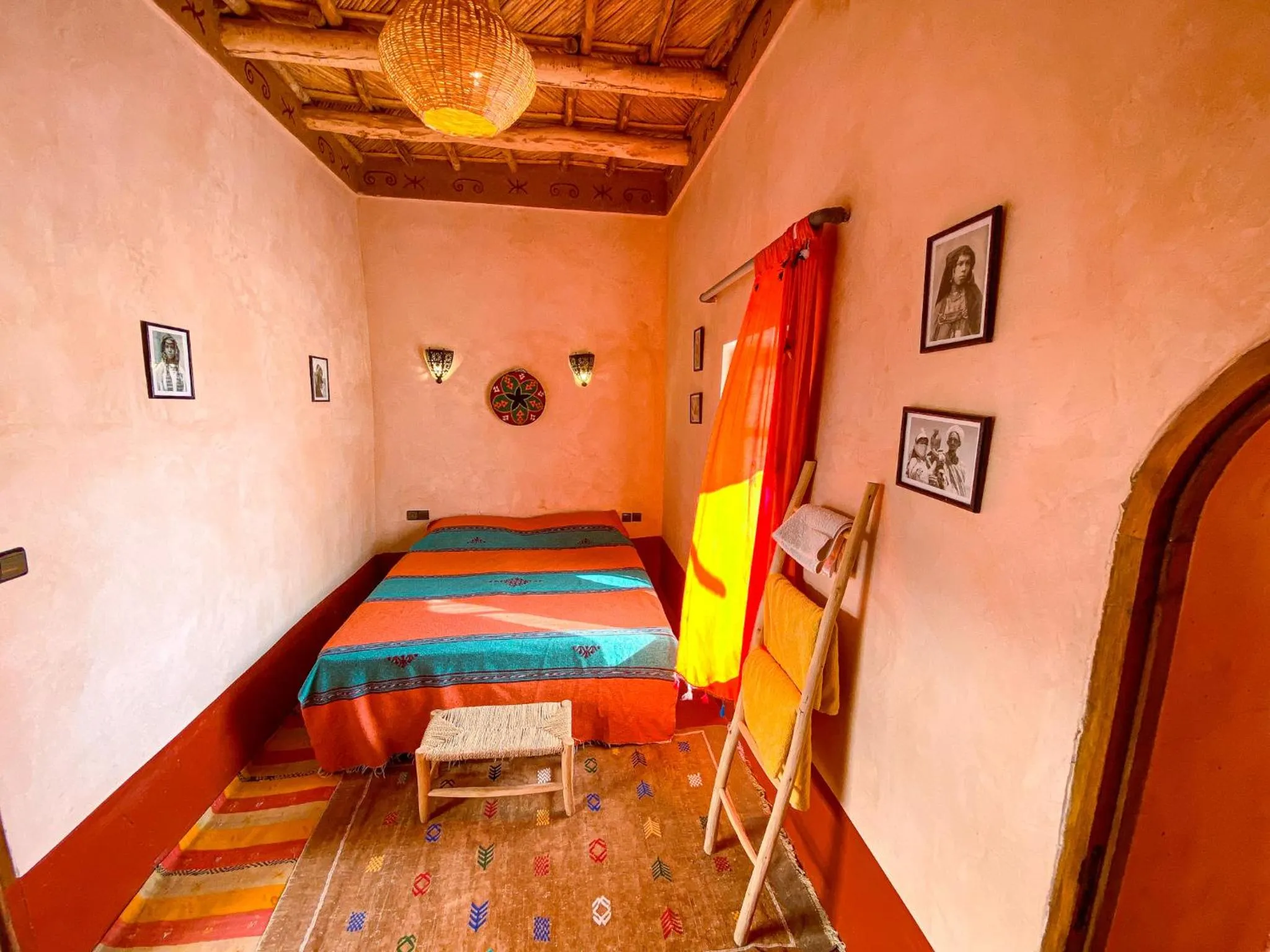 Bed in Auberge Ayouze