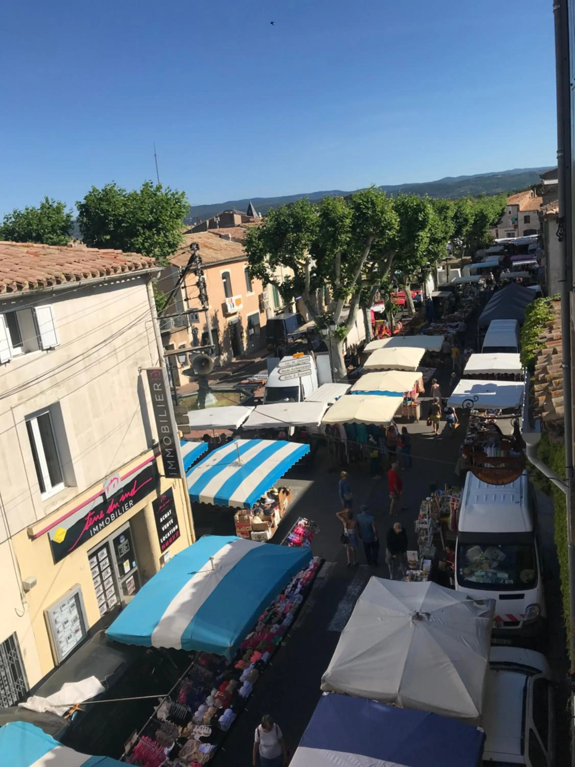 Facade/entrance in Le Voyageur - Chambres d'Hôtes