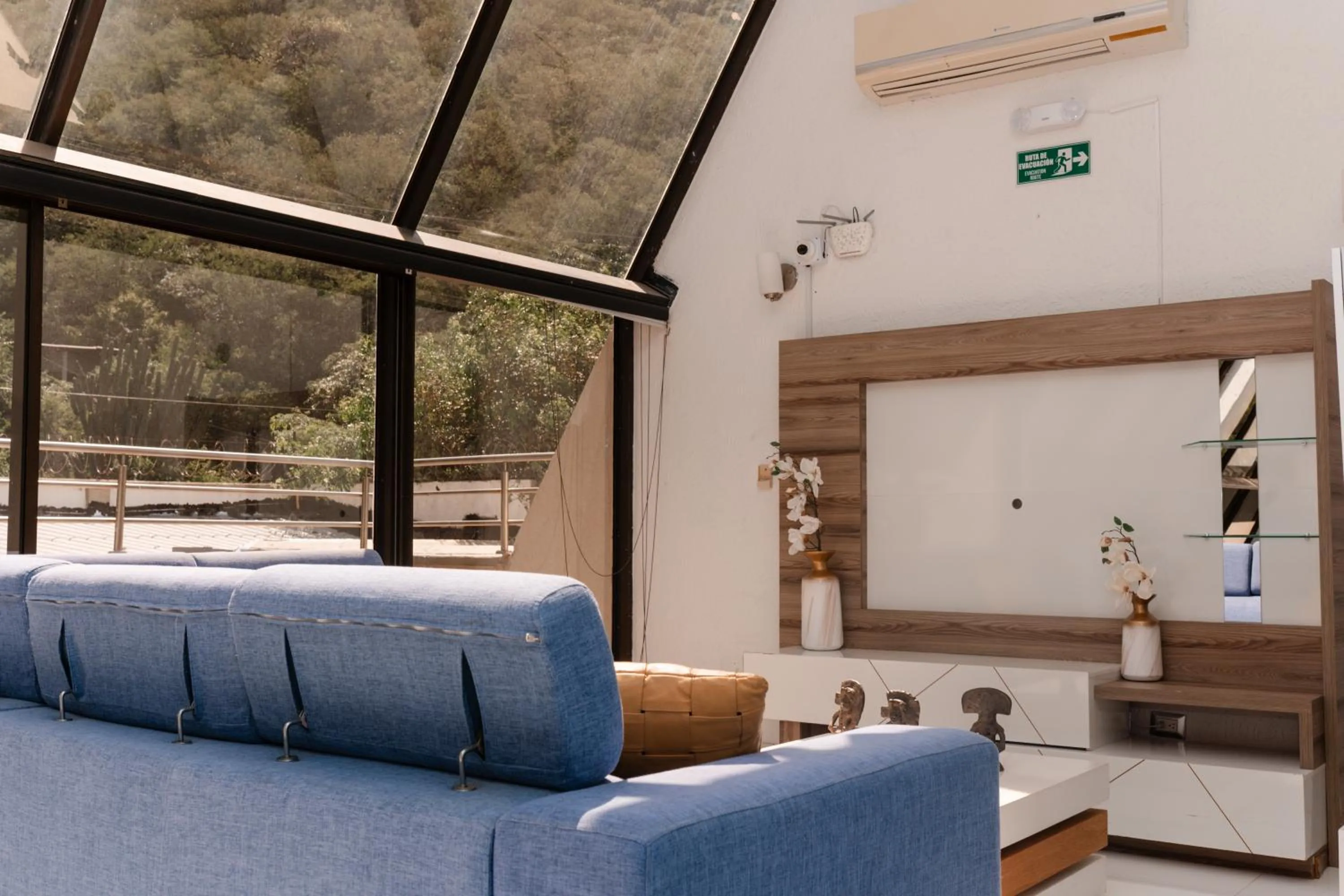 Bird's eye view in Hotel Kaamú Taganga