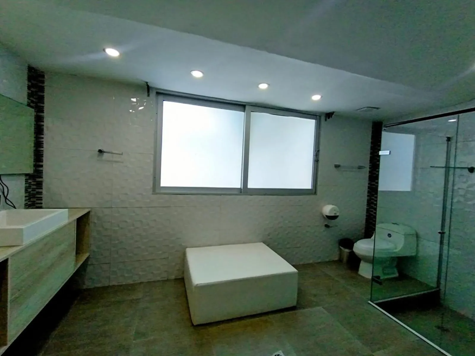 Bathroom in Hotel Kaamú Taganga