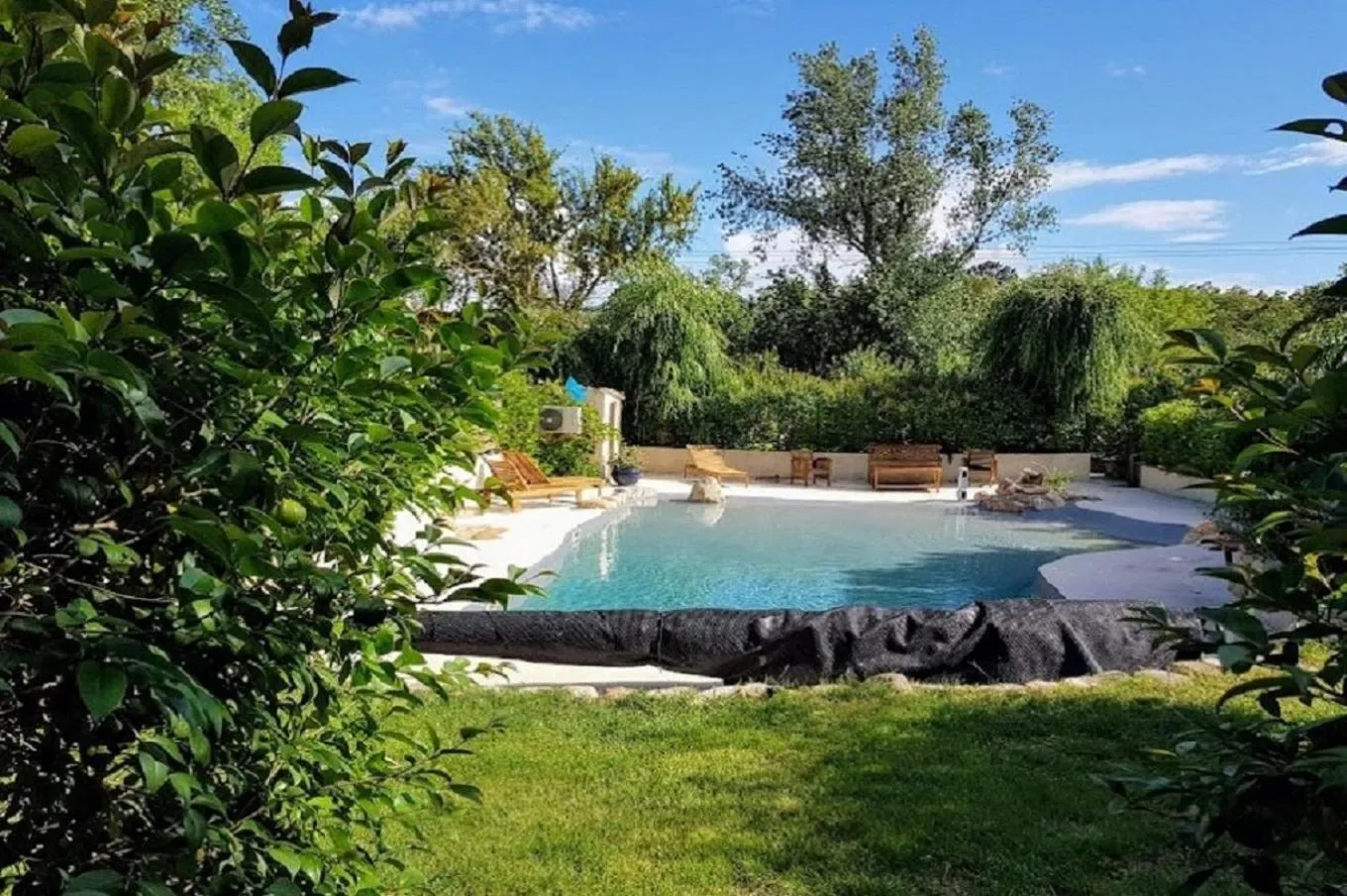 Swimming pool in Salvacintoggio -Votre Villa avec Piscine Privée-