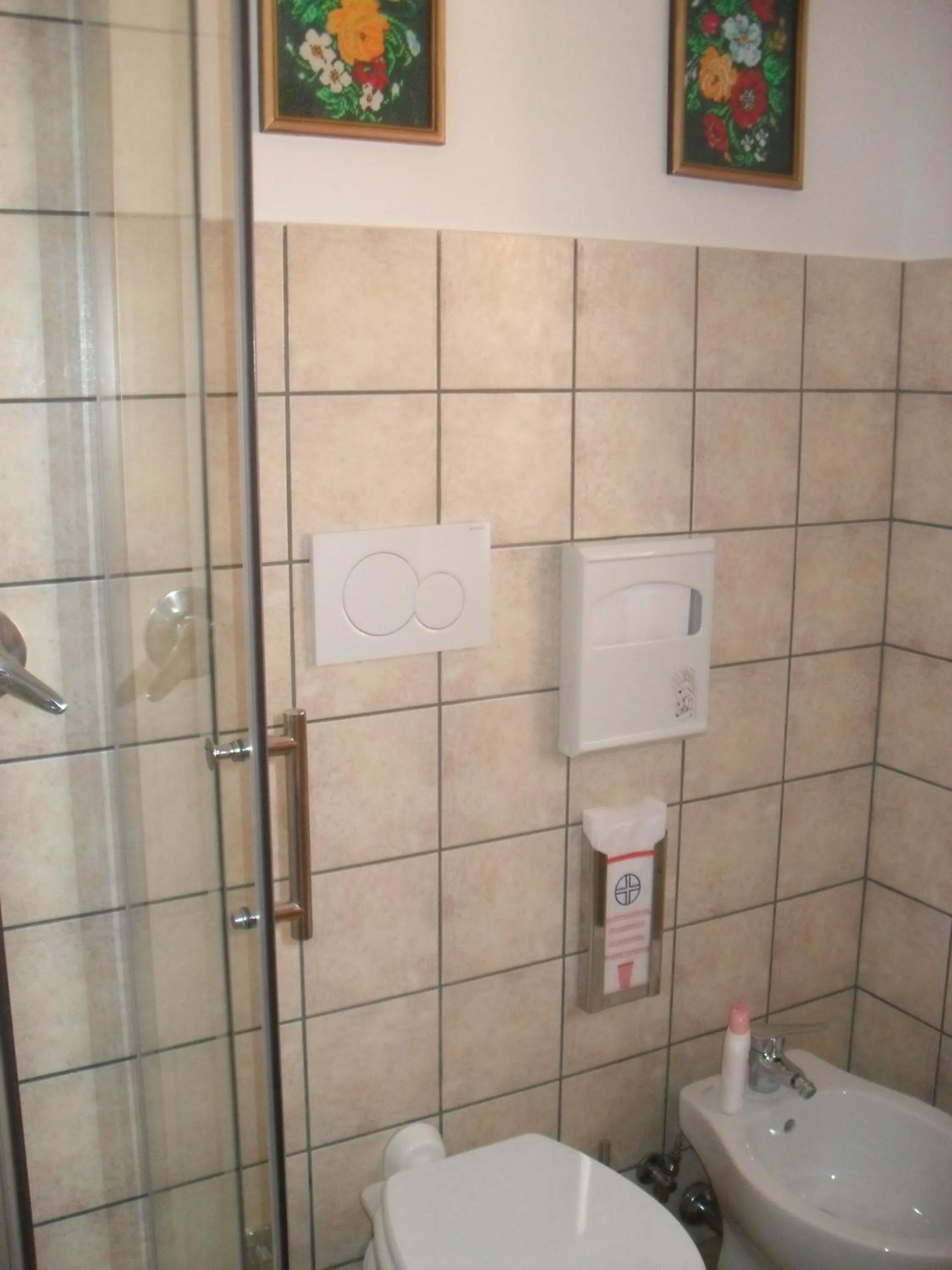 Toilet in B&B Villa Claudia