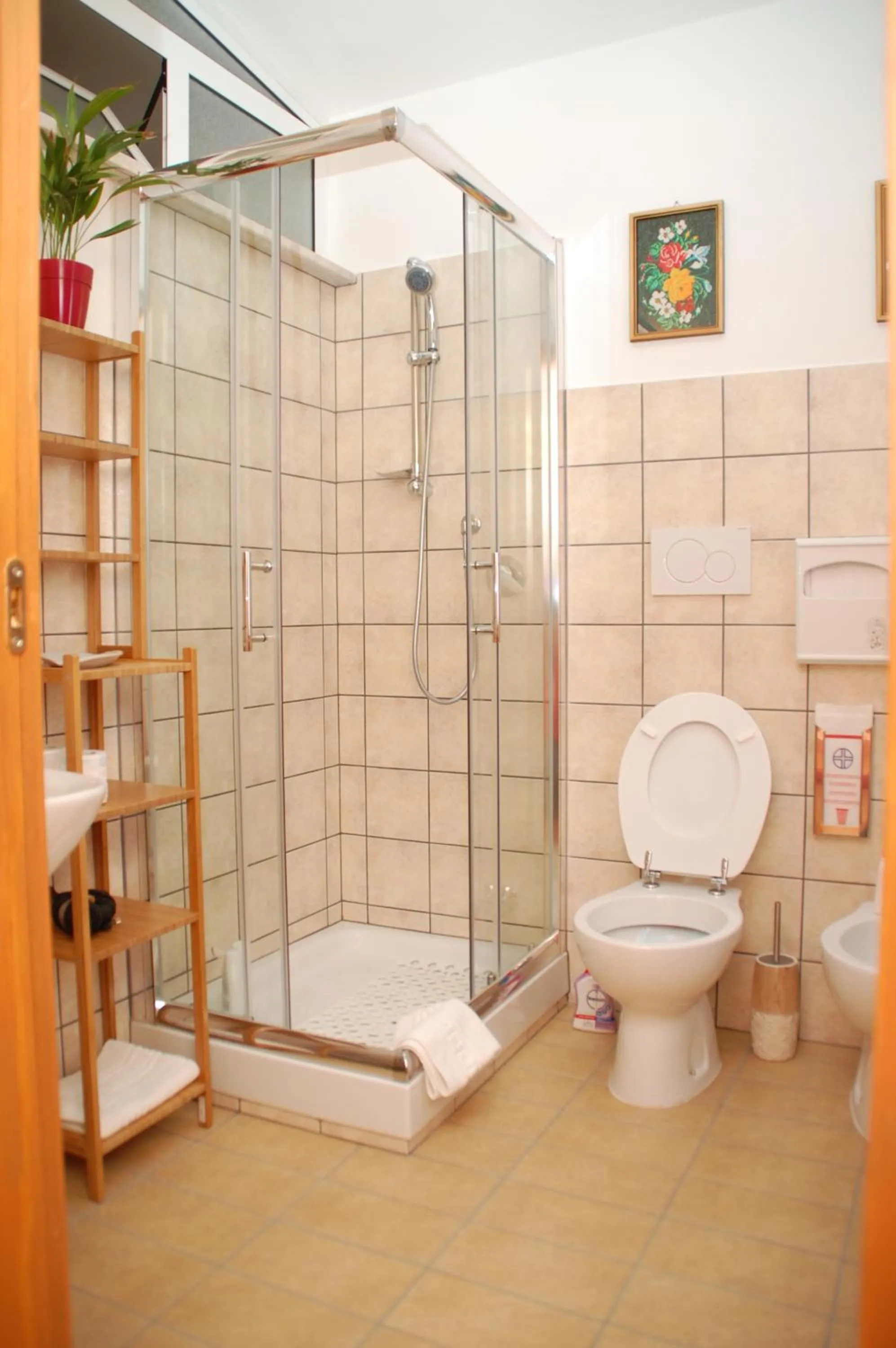 Toilet in B&B Villa Claudia