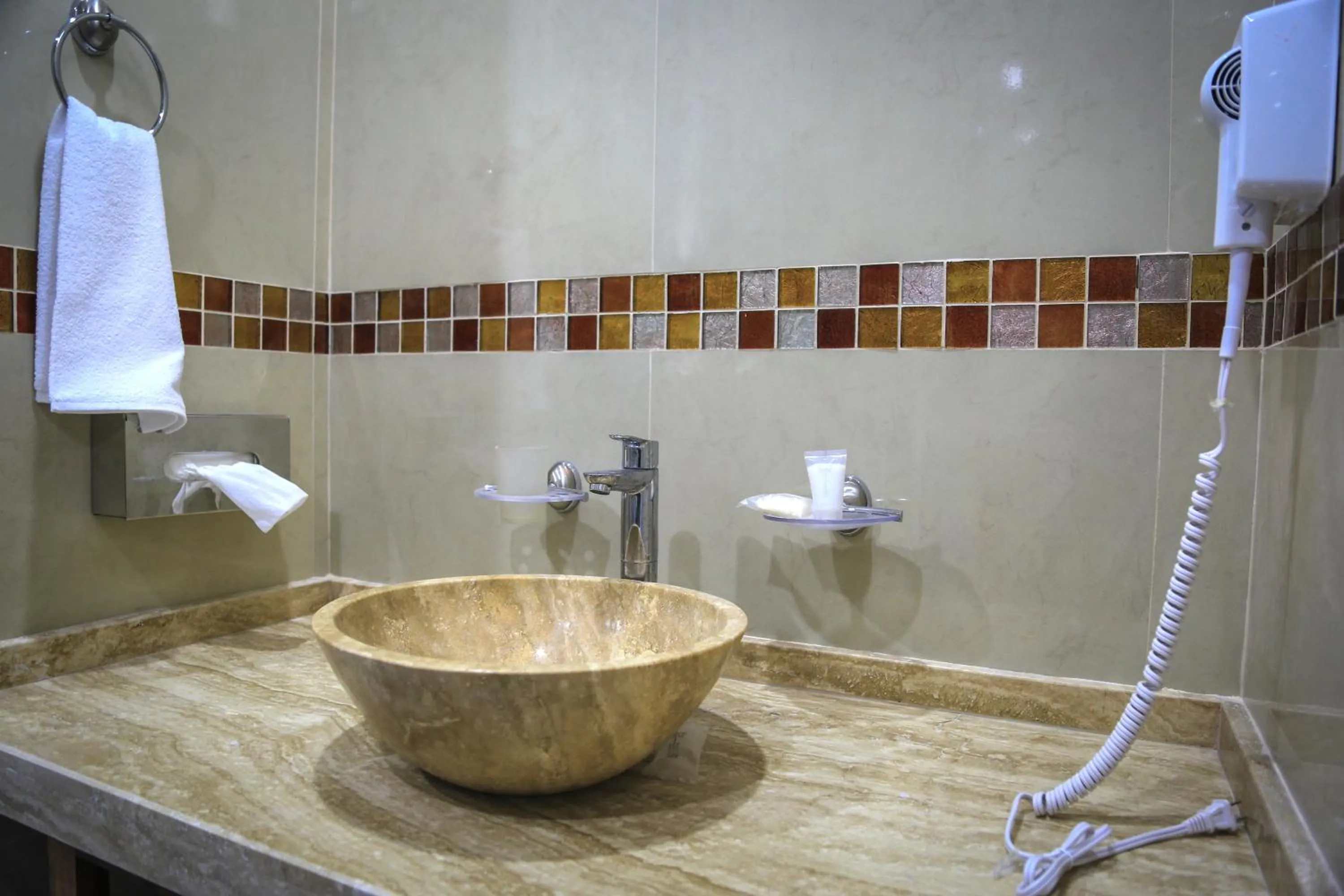 Bathroom in Hotel Alux x Over Blue