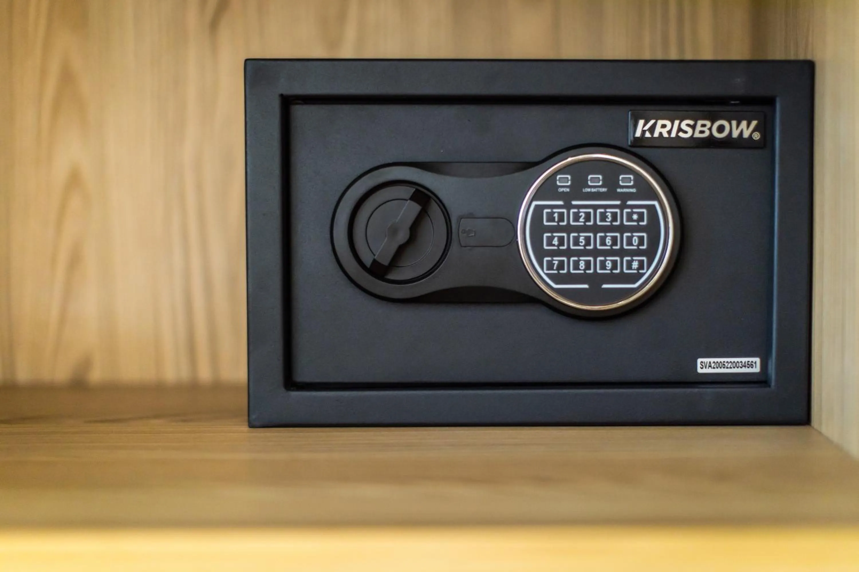 safe in 20 Suites Umalas