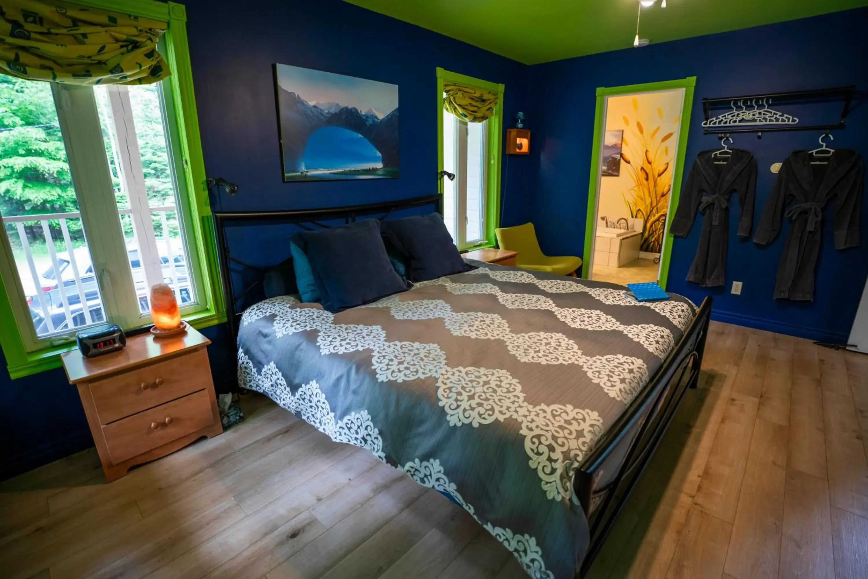 King Room in Gîte Crystal Inn King Room in Gîte Crystal Inn