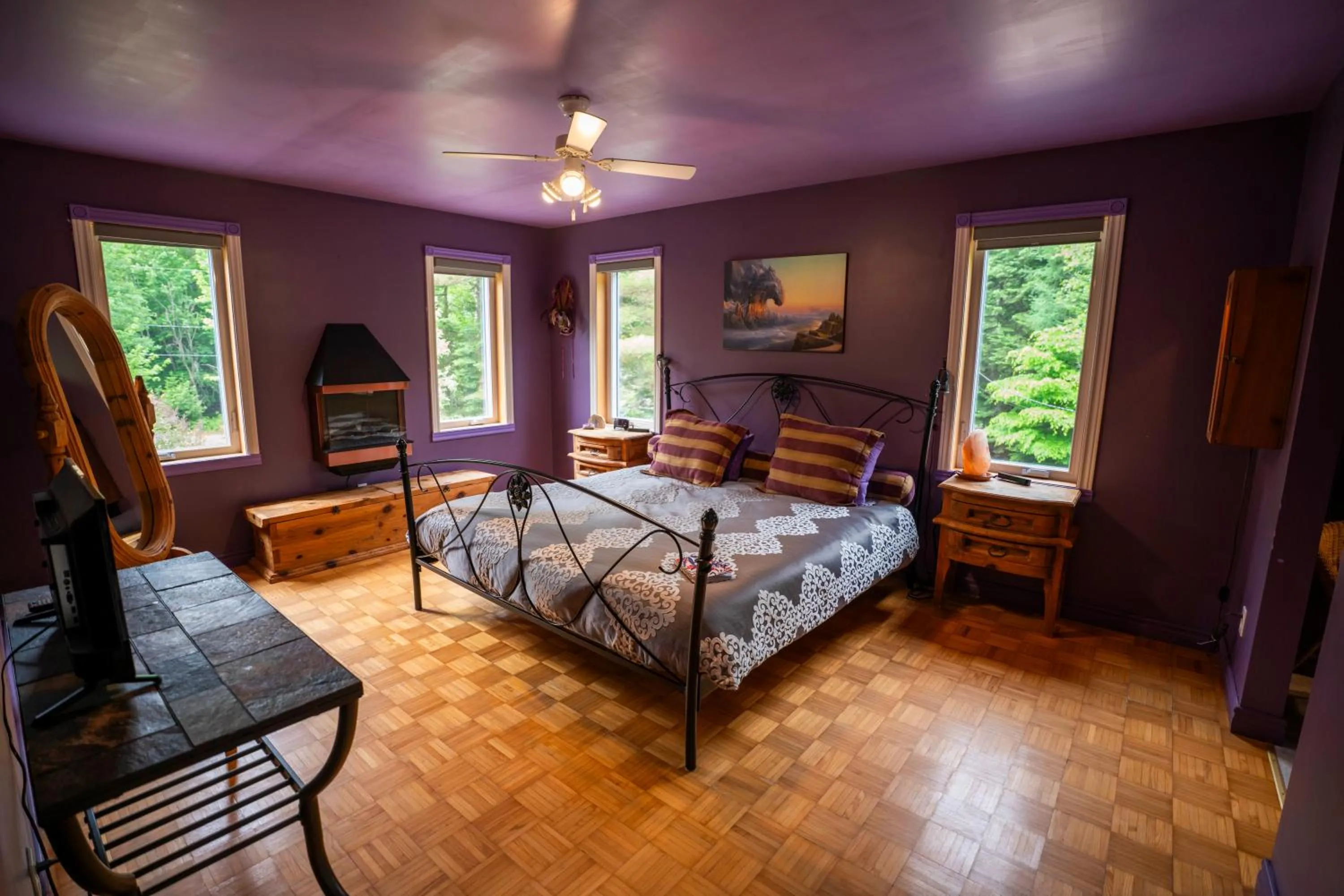 Bed in Gîte Crystal Inn