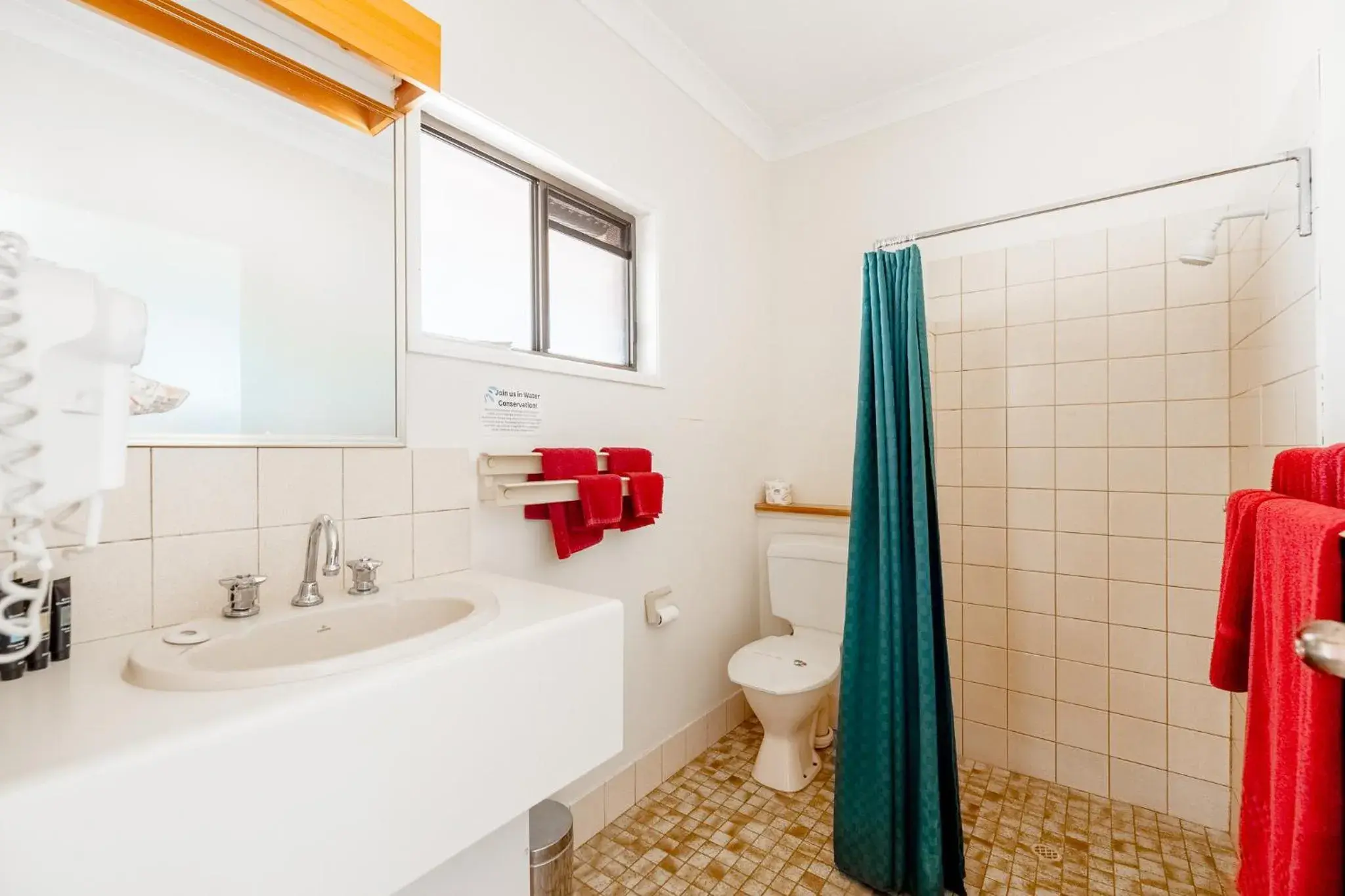 Standard Twin Room - single occupancy in Landsborough Lodge Motel Standard Twin Room - single occupancy in Landsborough Lodge Motel
