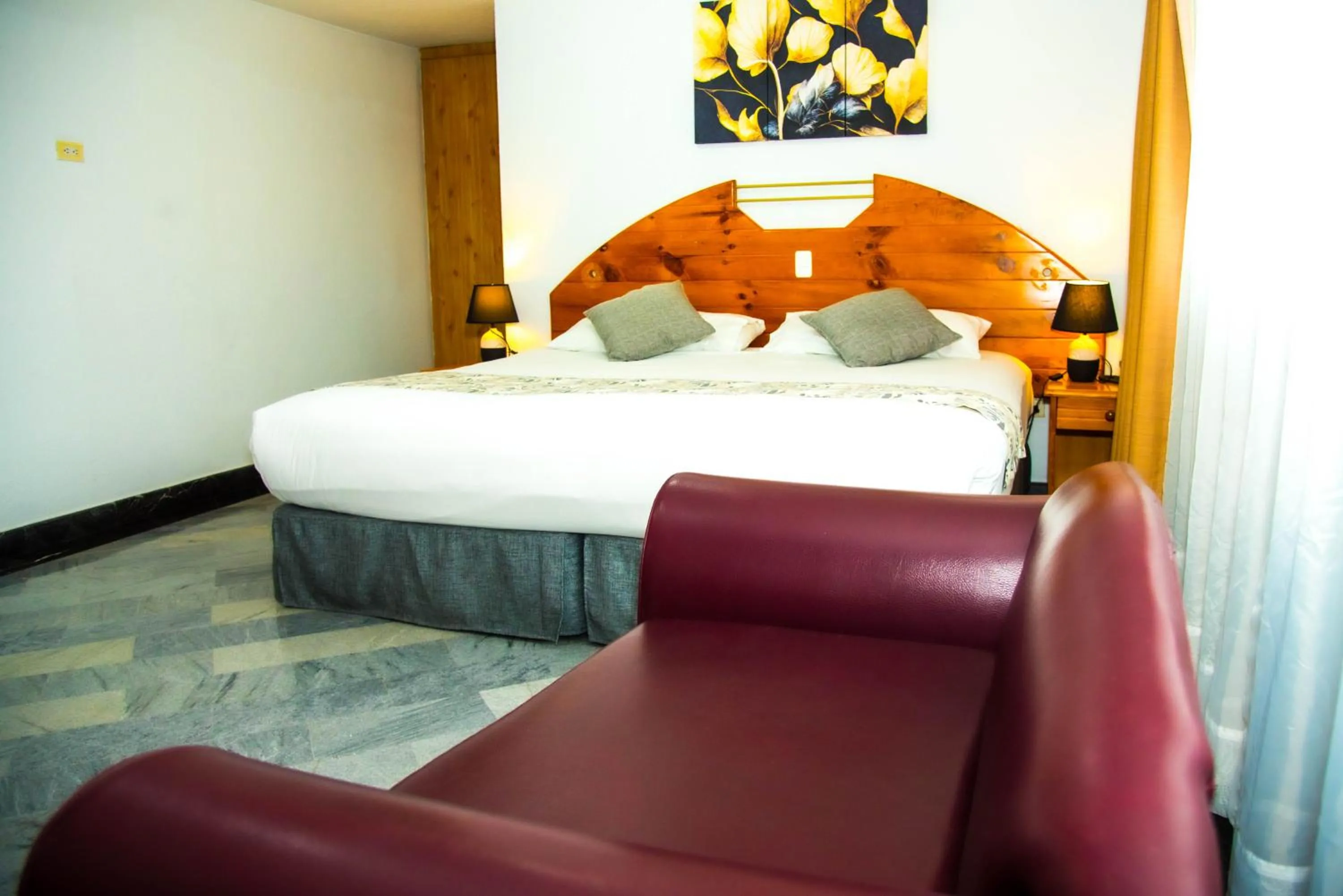 Bed in Hotel la Giralda