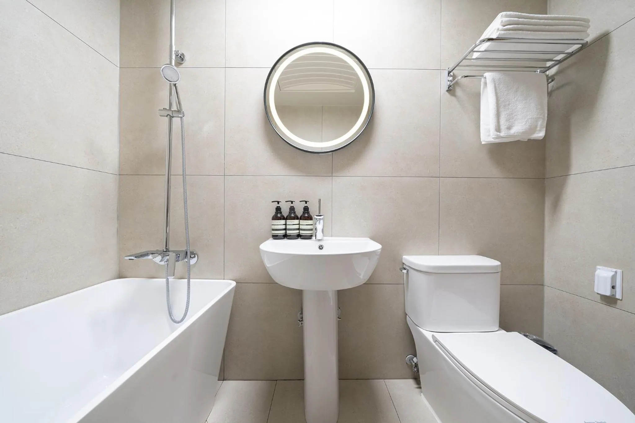 Shower in From H About Hotel Chungju