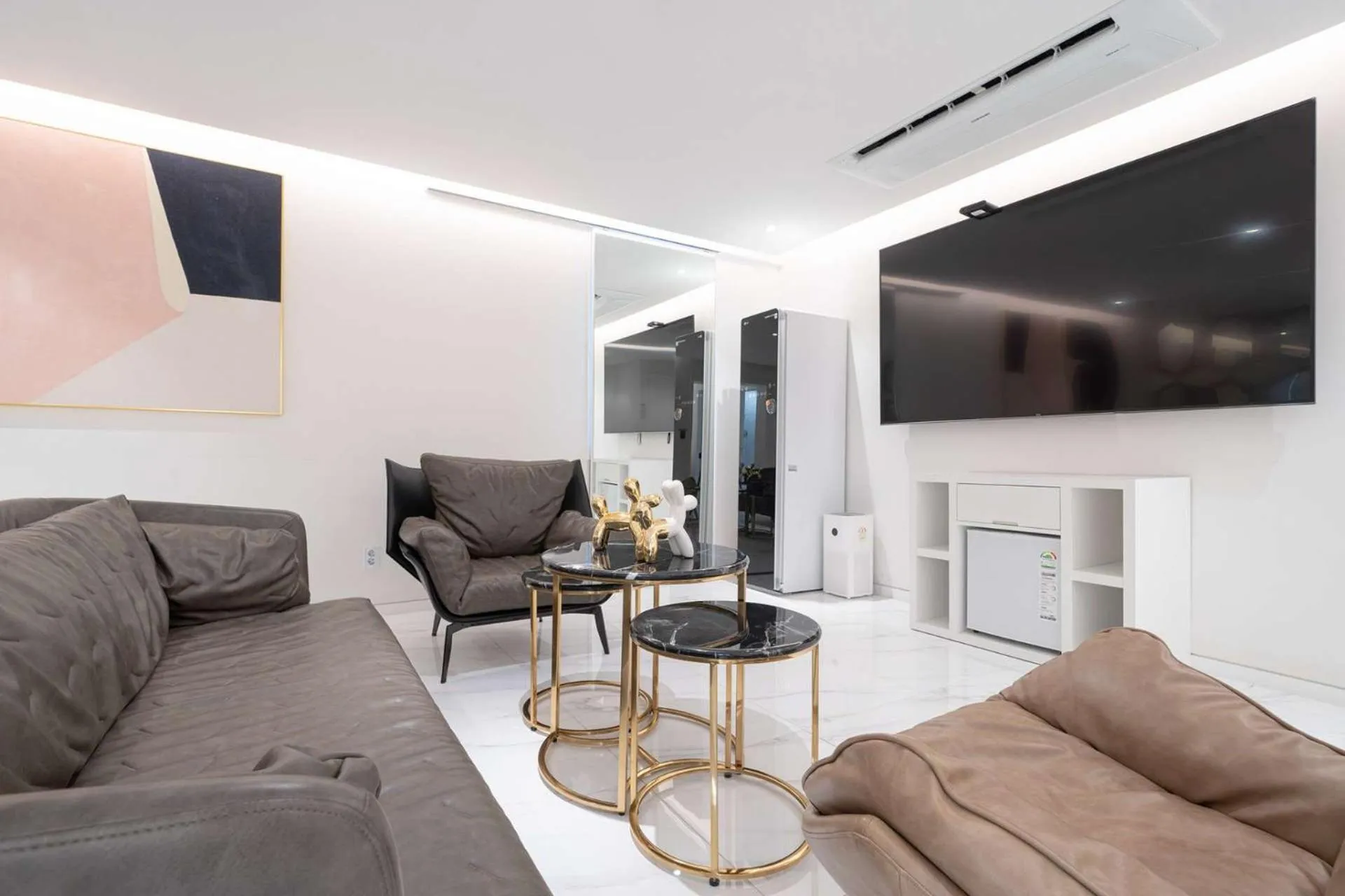 From H About Hotel Chungju