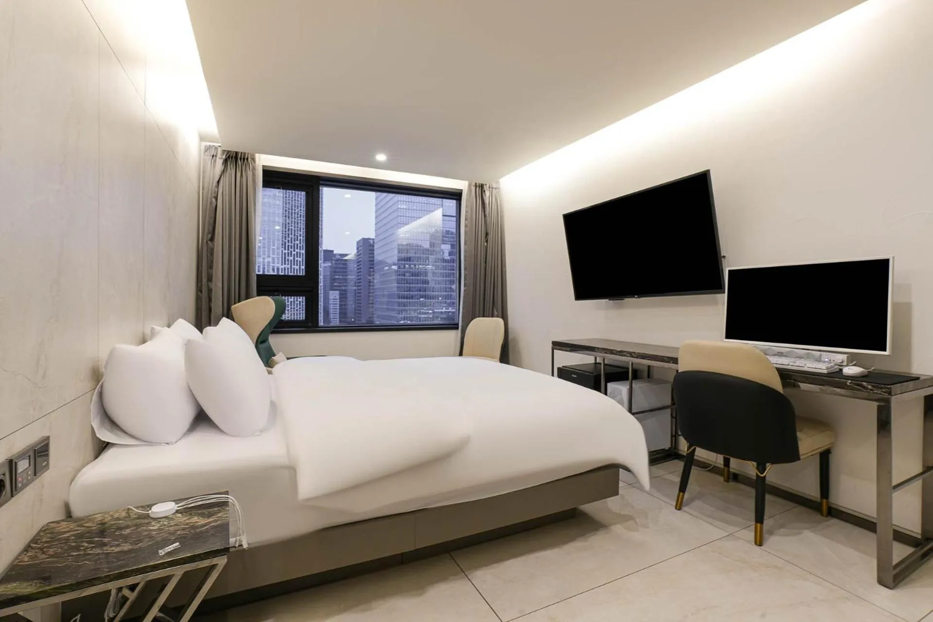 Bed in Heritage31 Hotel