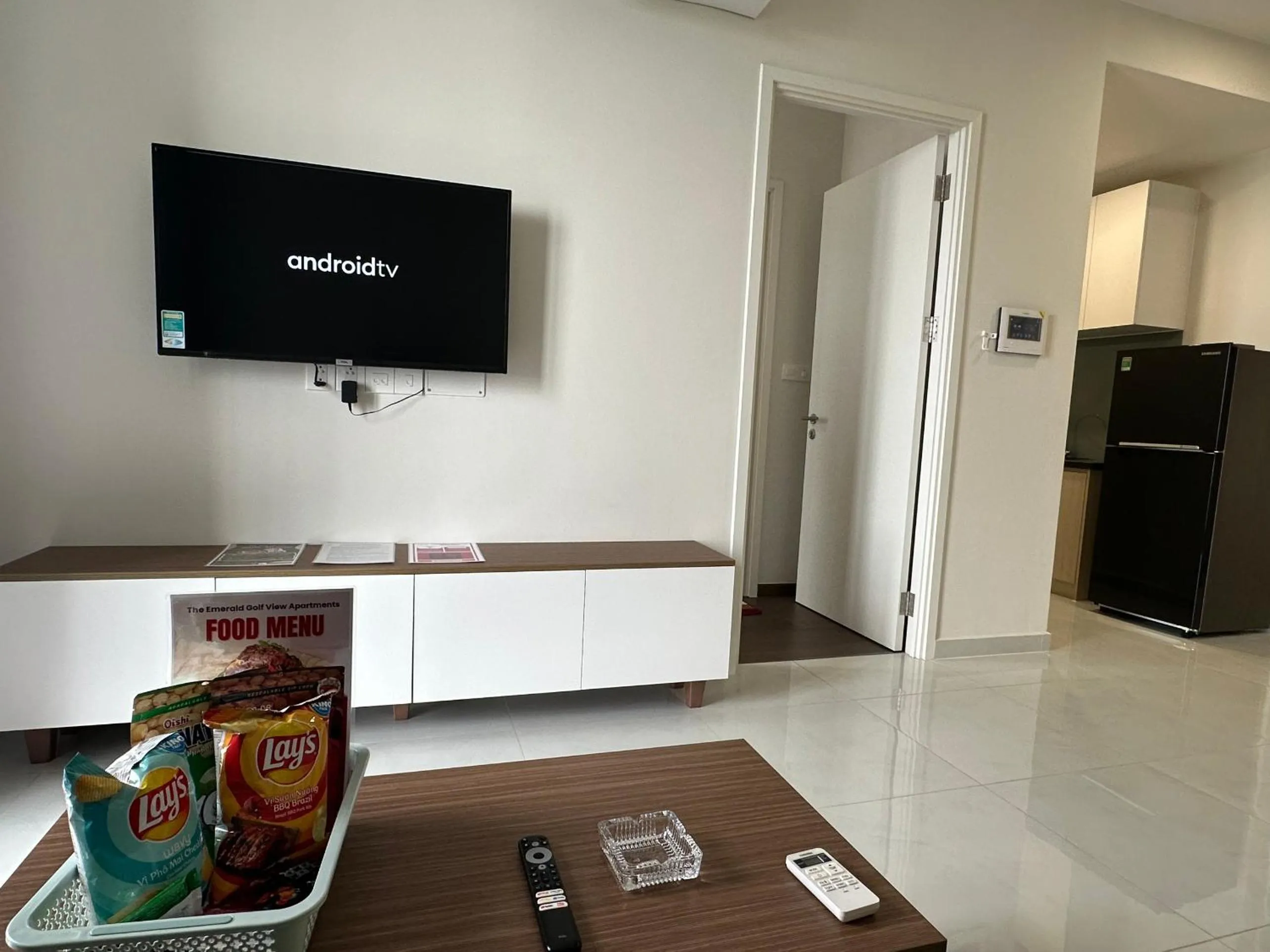 TV and multimedia in The Emerald Golf View