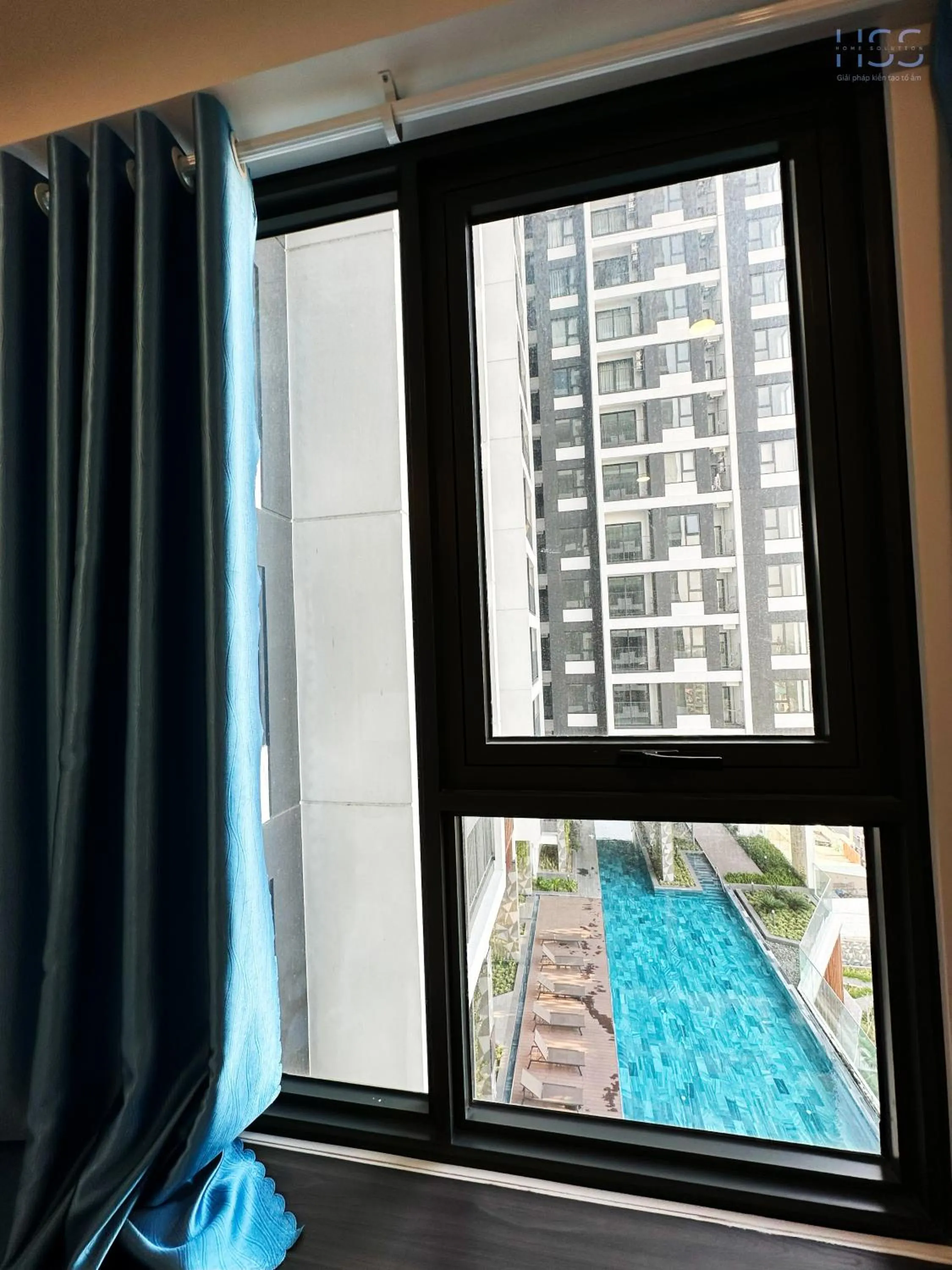 Pool view in The Emerald Golf View