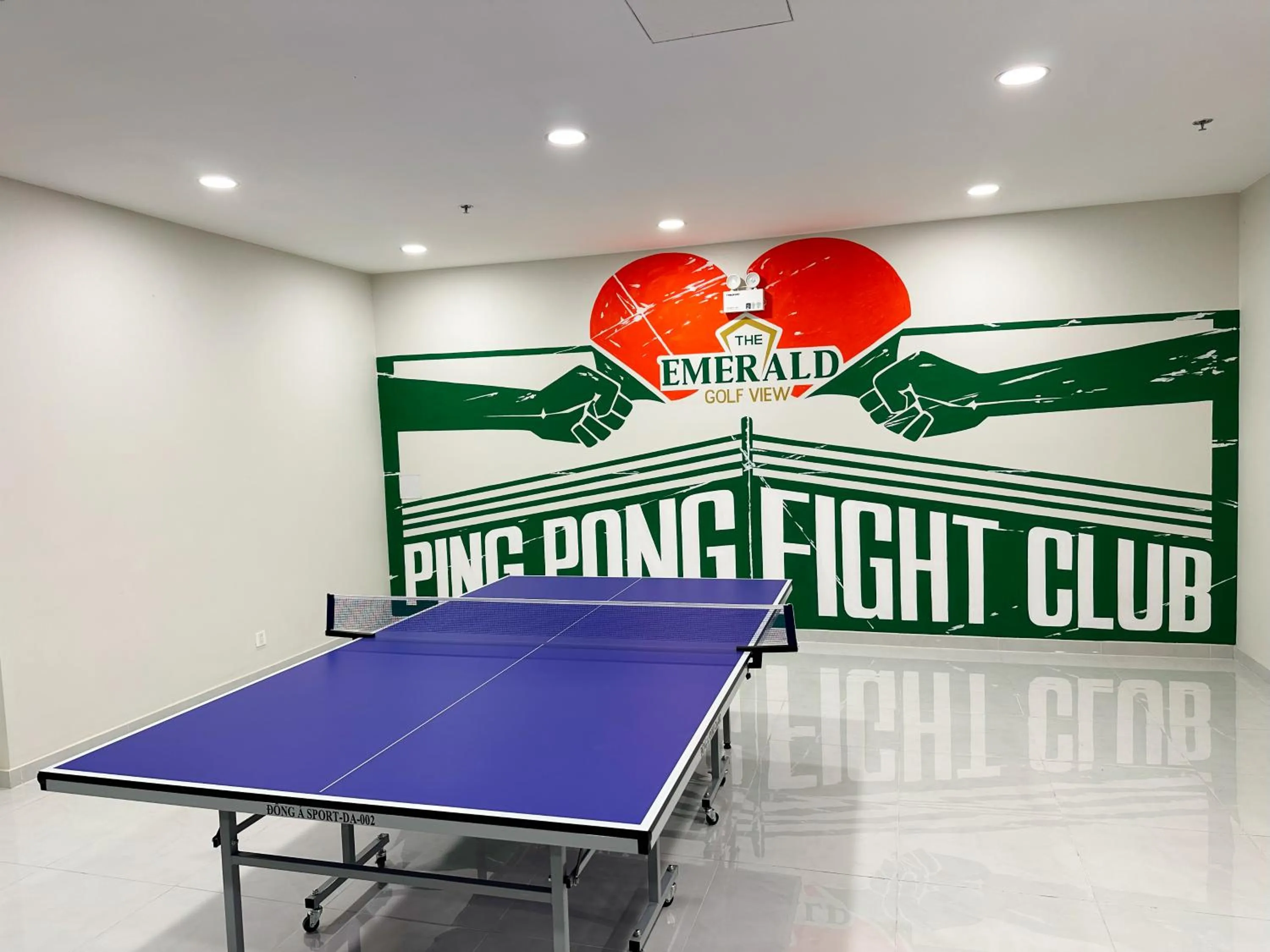 Table tennis in The Emerald Golf View