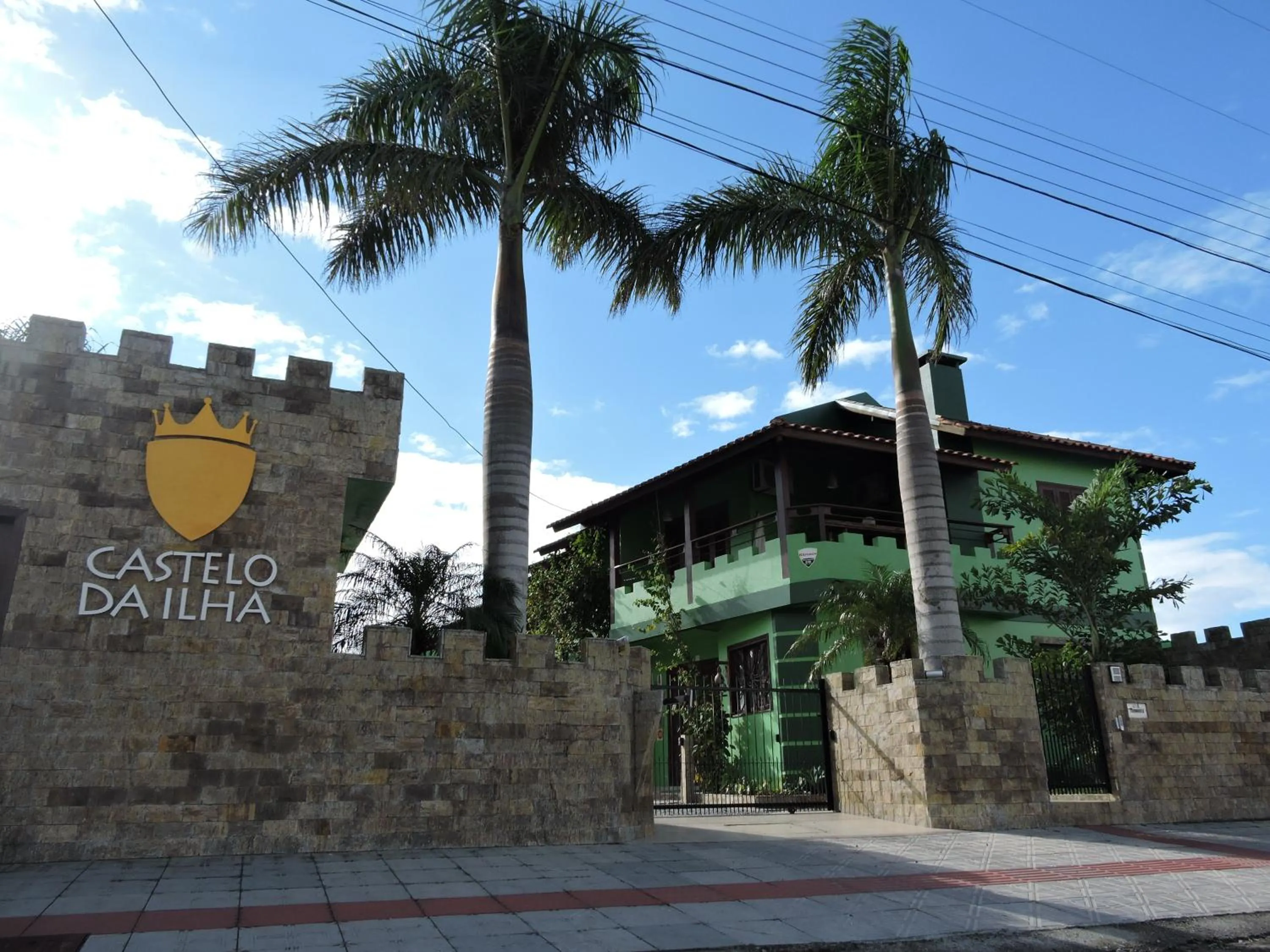 Facade/entrance in Castelo da Ilha