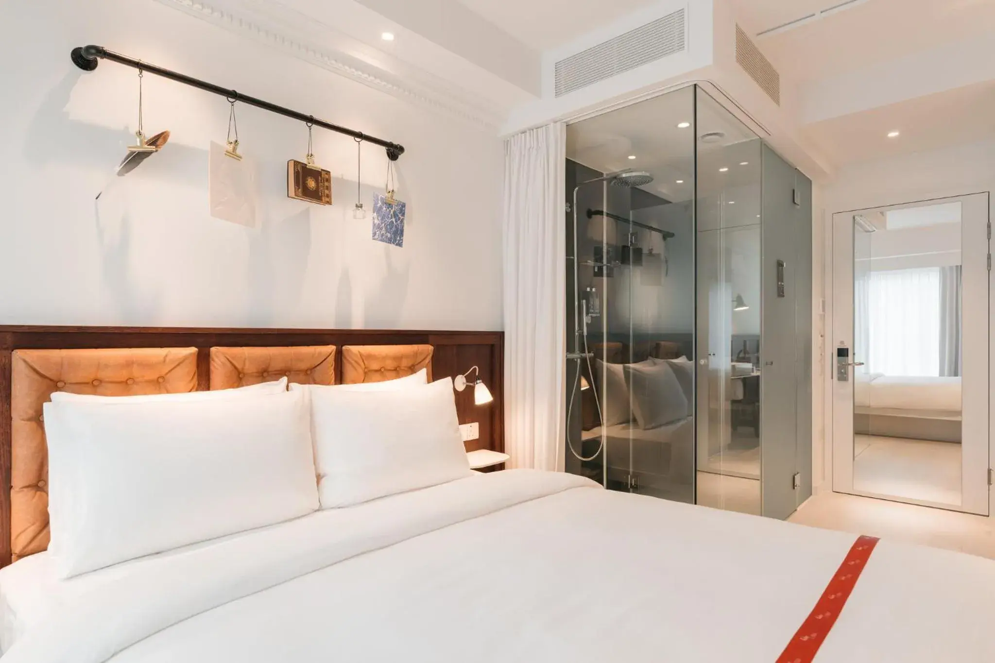 Photo of the whole room, Bed in Ruby Stella Hotel London Photo of the whole room, Bed in Ruby Stella Hotel London