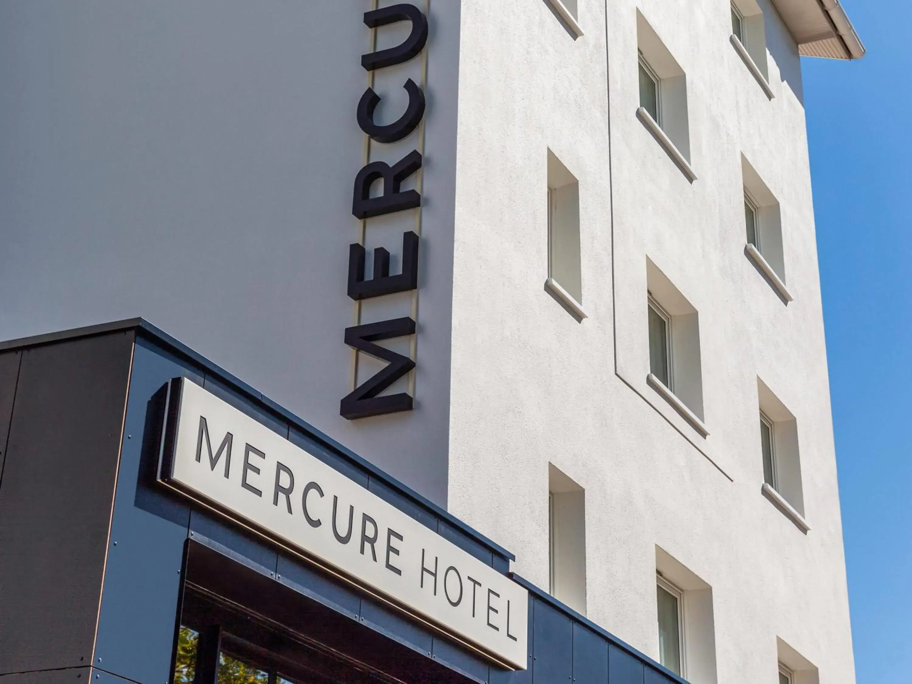 Property building in Mercure Toulouse Aeroport Blagnac Property building in Mercure Toulouse Aeroport Blagnac
