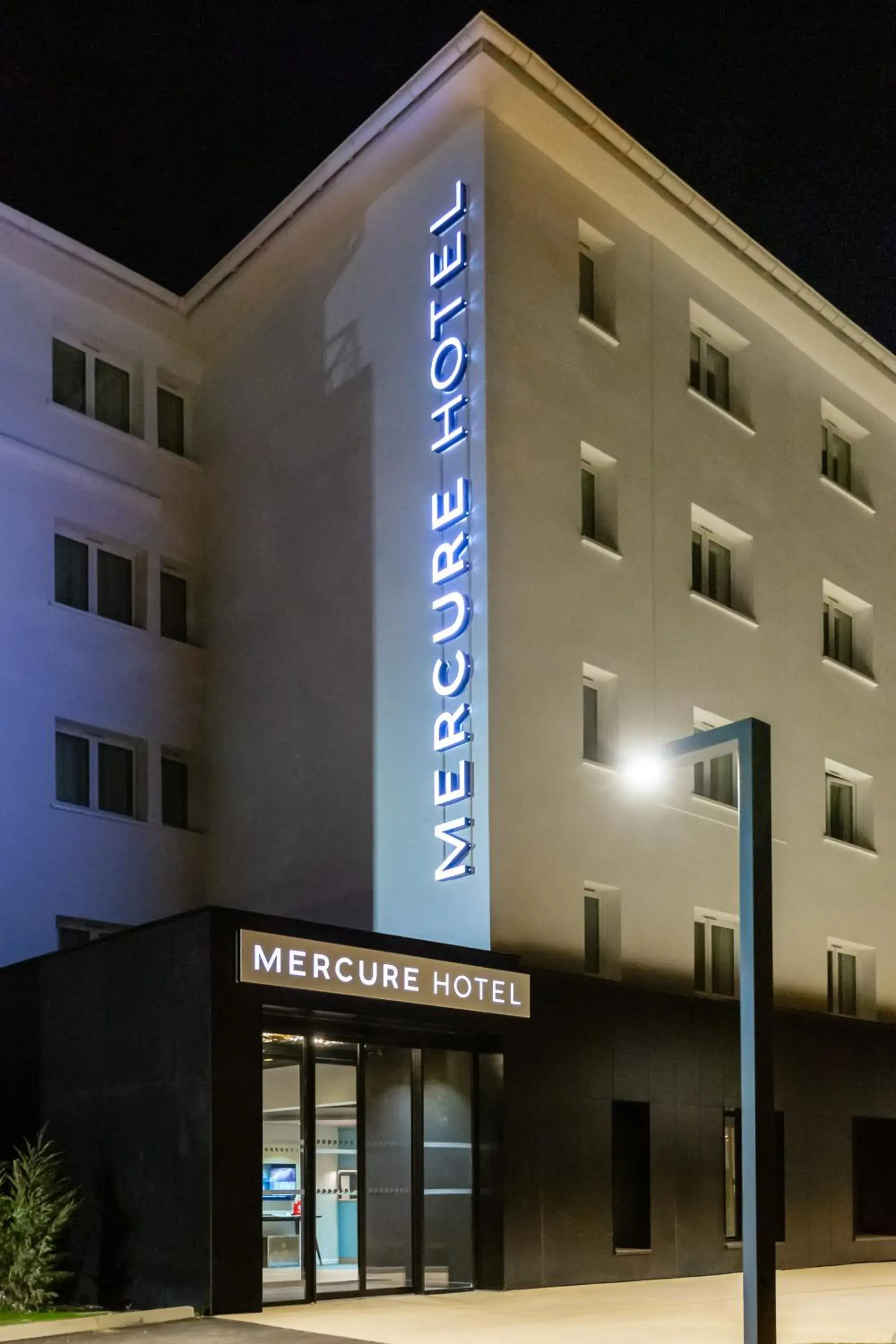 Property building in Mercure Toulouse Aeroport Blagnac Property building in Mercure Toulouse Aeroport Blagnac