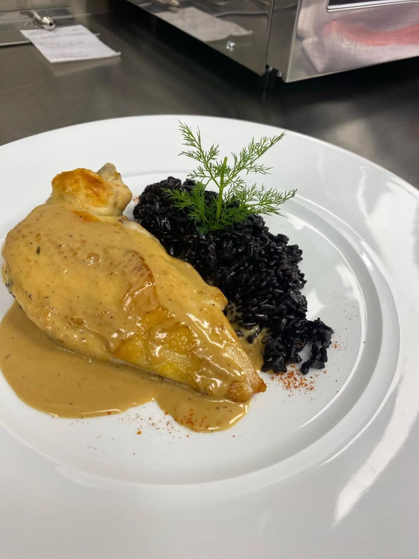 Restaurant/places to eat in Mercure Toulouse Aeroport Blagnac