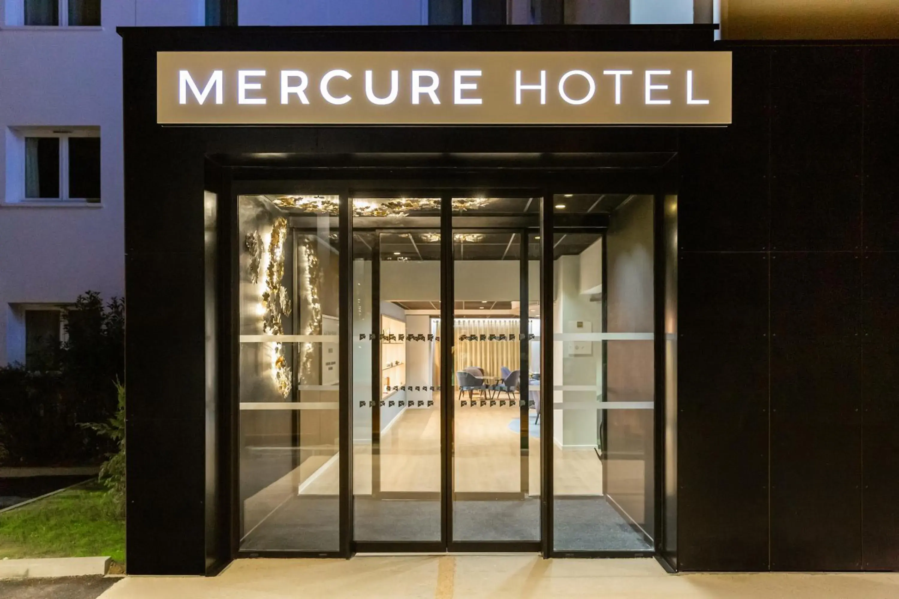 Property building in Mercure Toulouse Aeroport Blagnac Property building in Mercure Toulouse Aeroport Blagnac