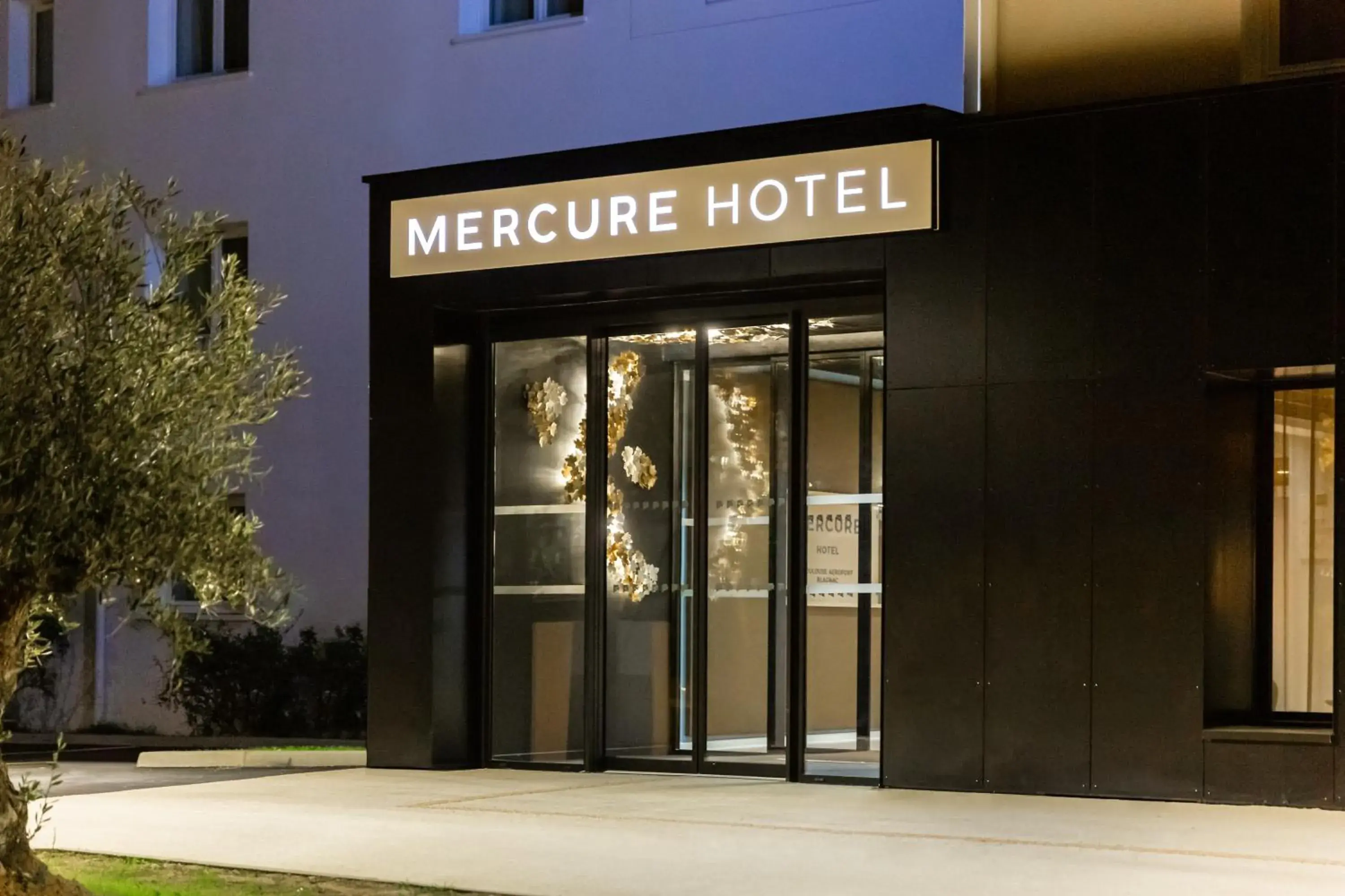 Property building in Mercure Toulouse Aeroport Blagnac Property building in Mercure Toulouse Aeroport Blagnac