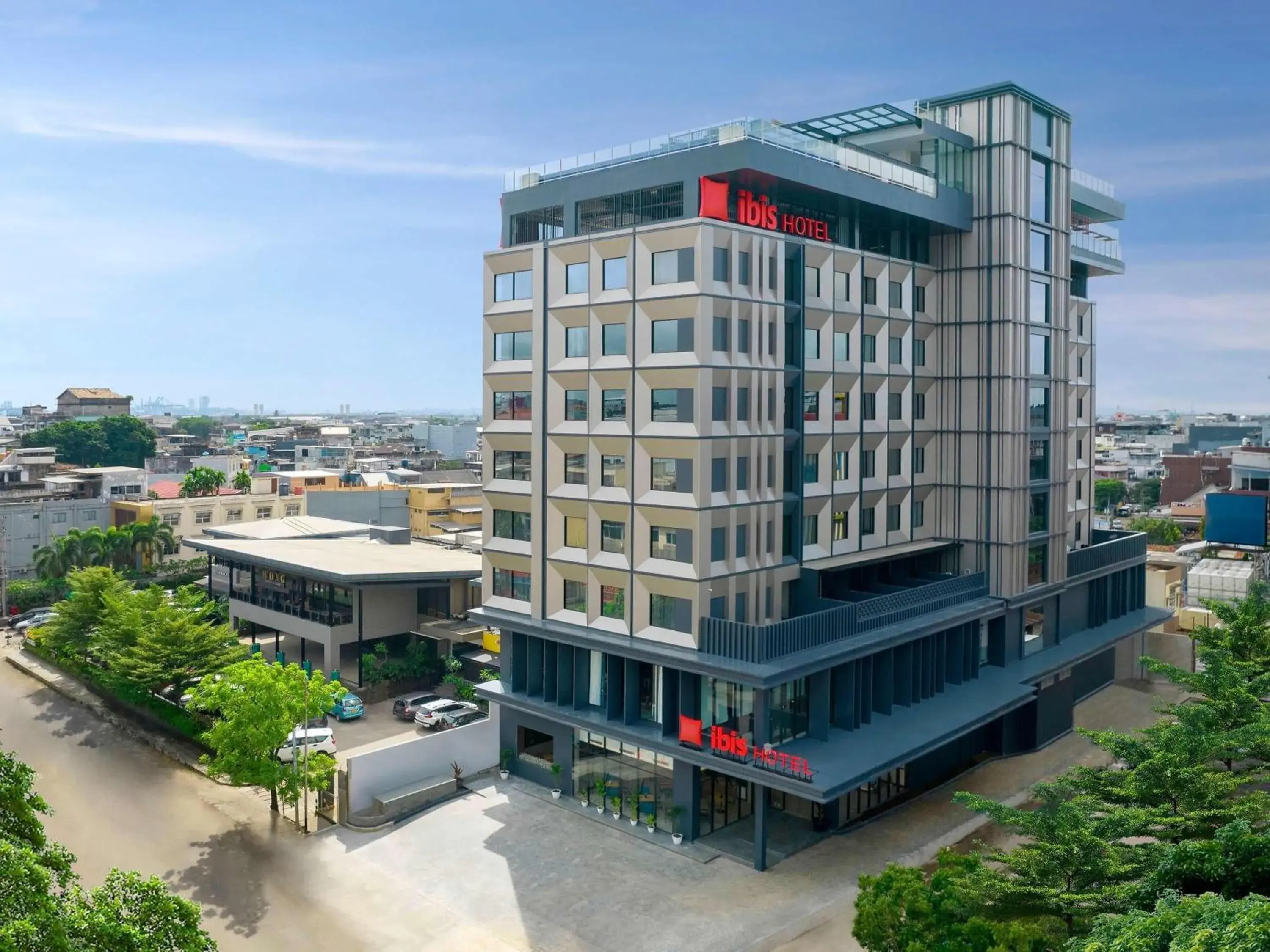 Property building in ibis Palembang Sanggar Property building in ibis Palembang Sanggar