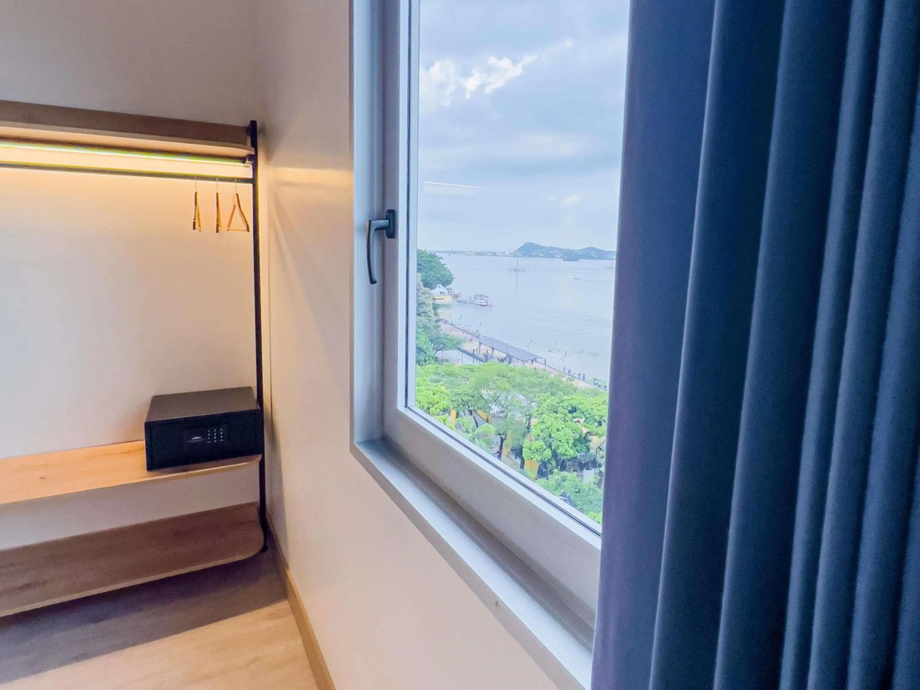 Bedroom in Ibis Styles El Malecon Guayaquil