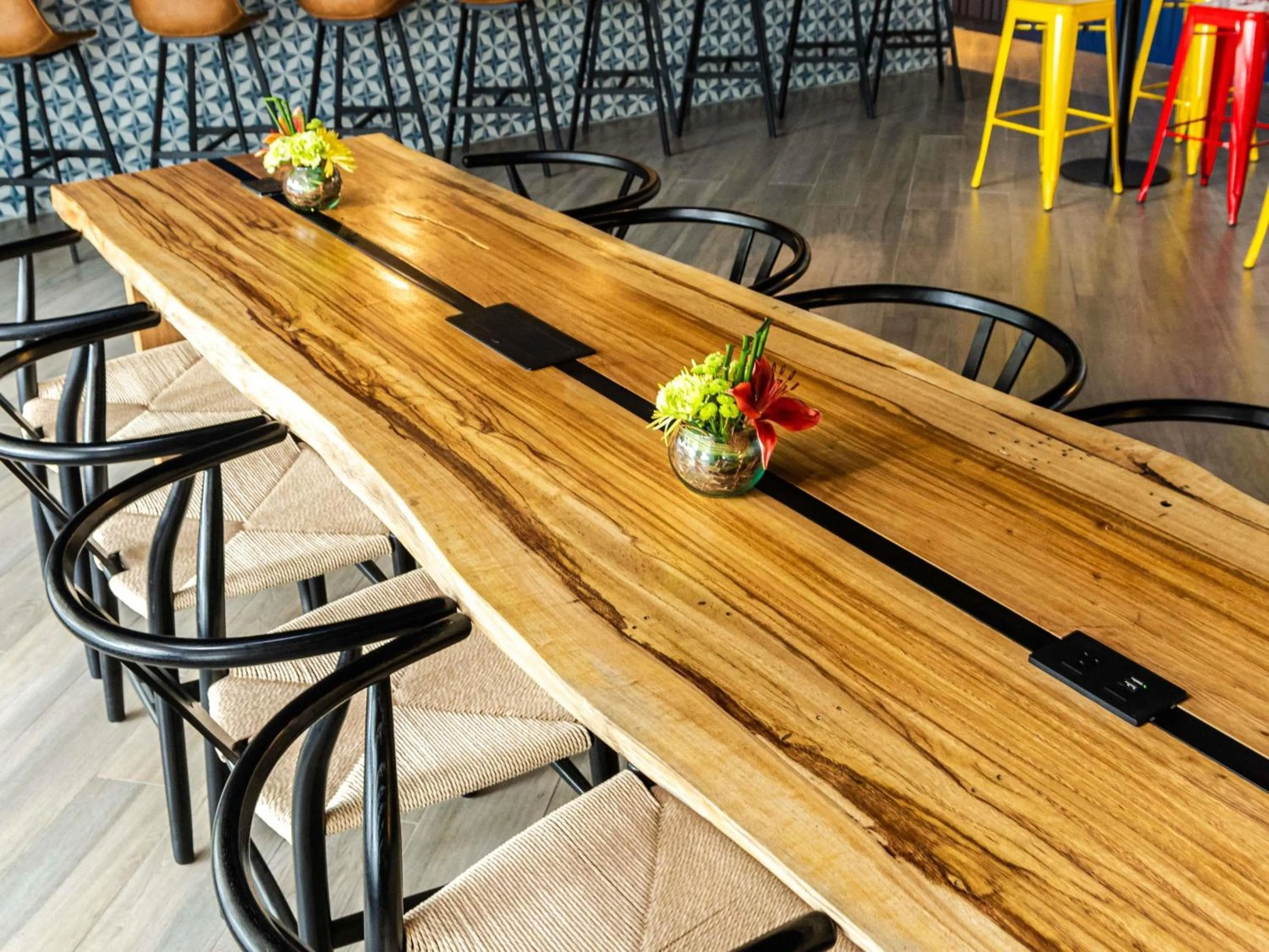 Lounge or bar in Ibis Styles El Malecon Guayaquil