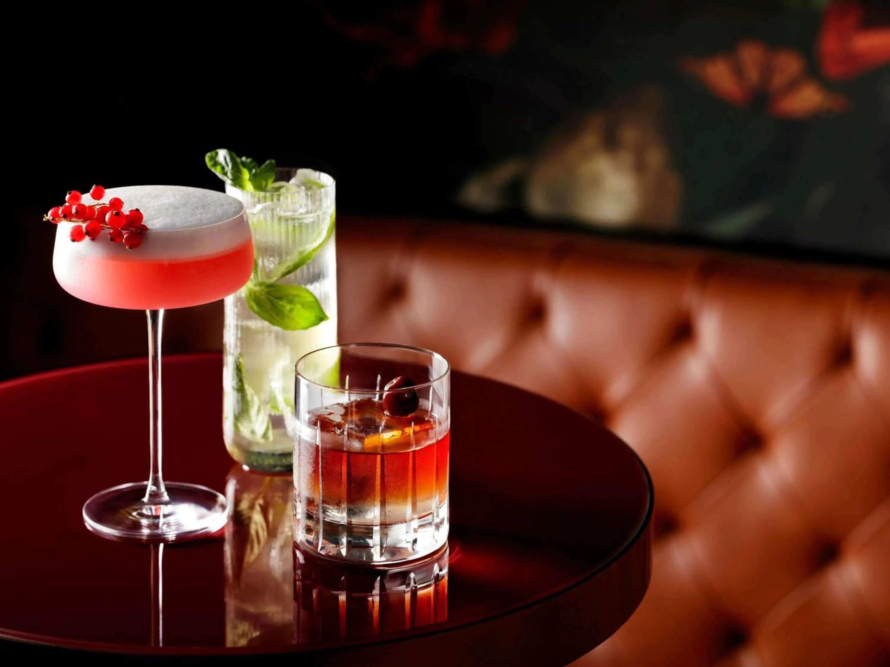 Lounge or bar in Raffles Boston