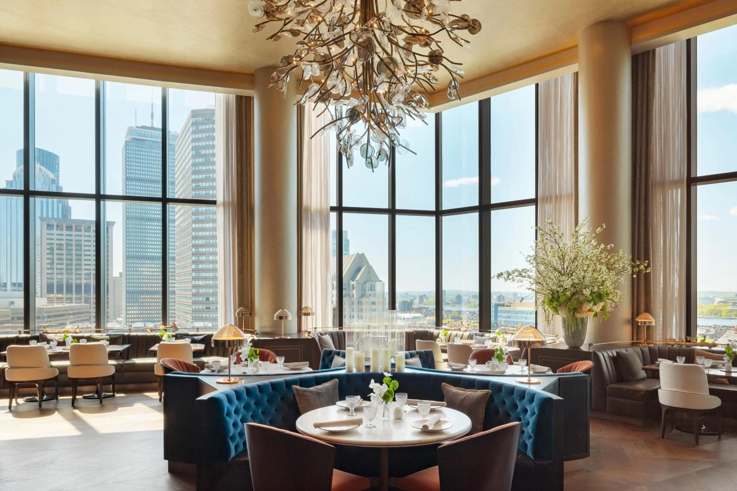 Restaurant/places to eat in Raffles Boston