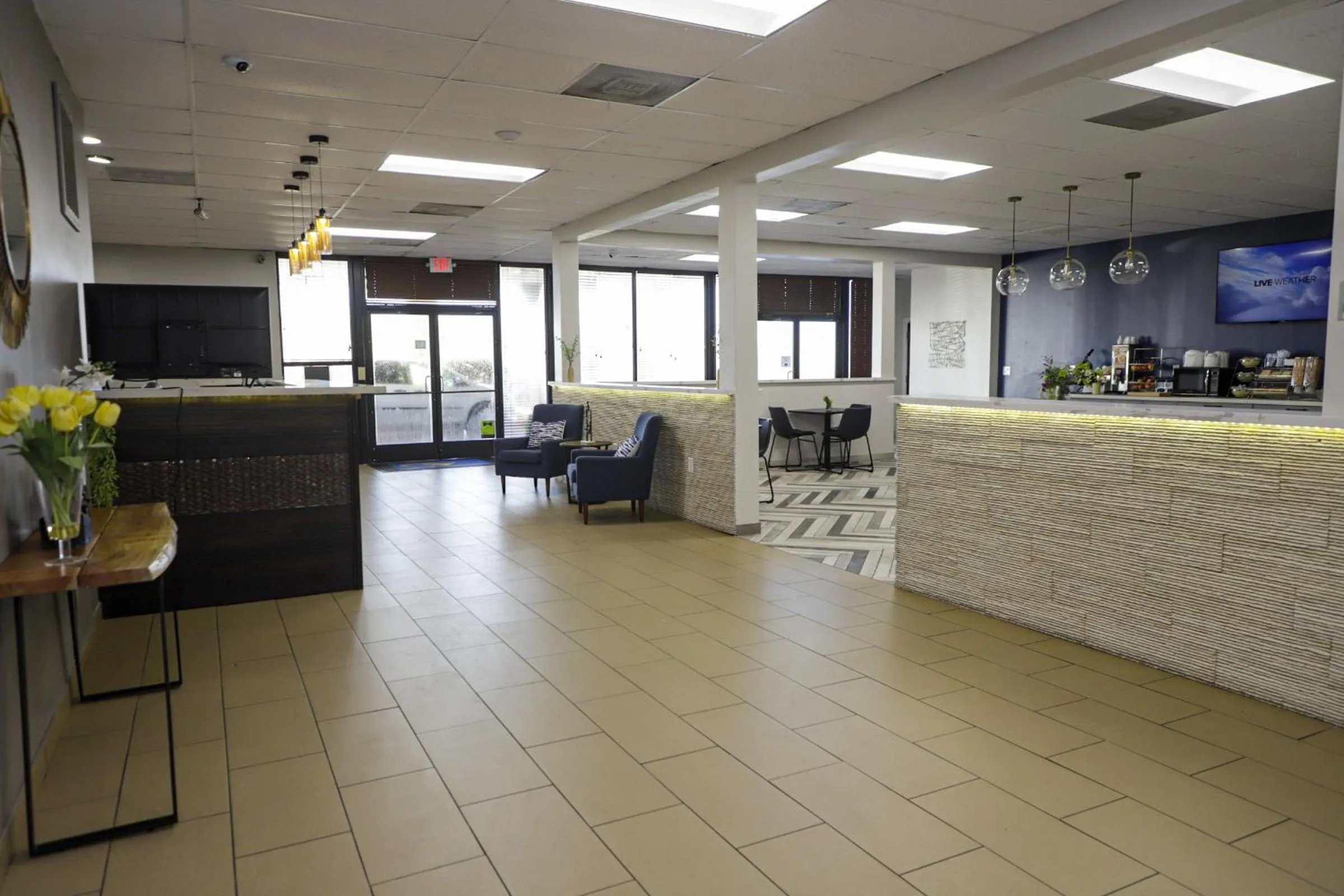 Lobby or reception in Airport Inn