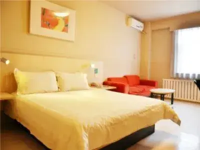 Bed in Jinjiang Inn Changchun Railway Station New Branch Bed in Jinjiang Inn Changchun Railway Station New Branch