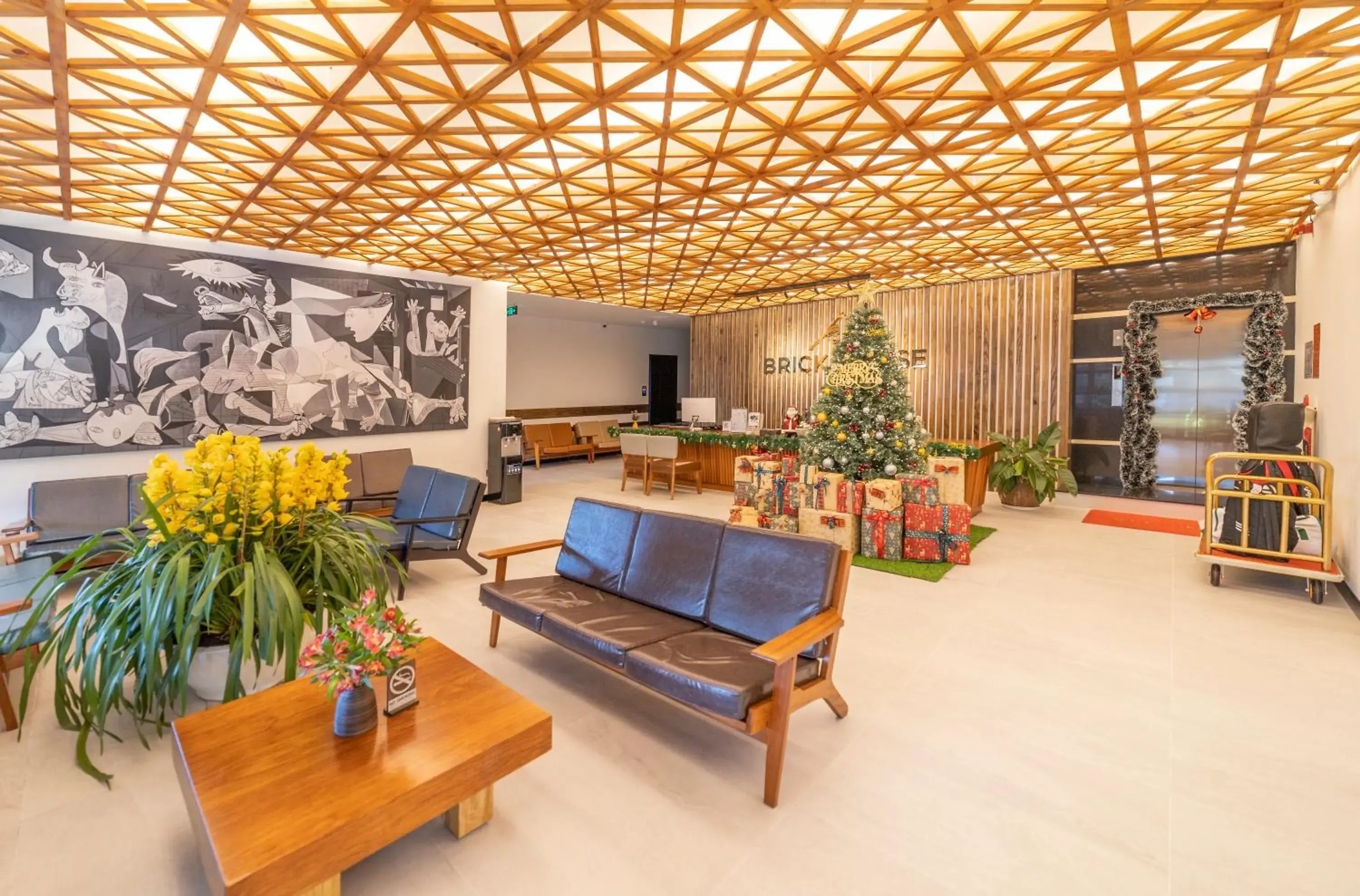 Lobby or reception in Brick House Dalat Hotel Lobby or reception in Brick House Dalat Hotel